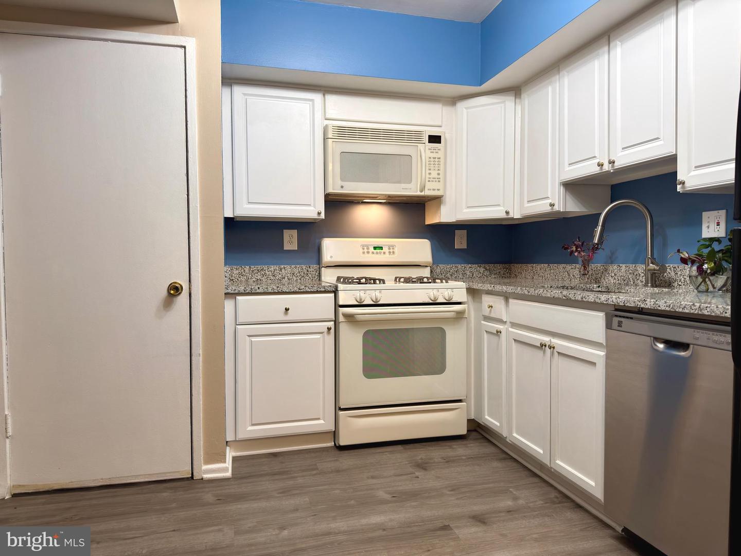 10135 FAIR WOODS DR, FAIRFAX, Virginia 22030, 3 Bedrooms Bedrooms, ,1 BathroomBathrooms,Residential,For sale,10135 FAIR WOODS DR,VAFC2007754 MLS # VAFC2007754