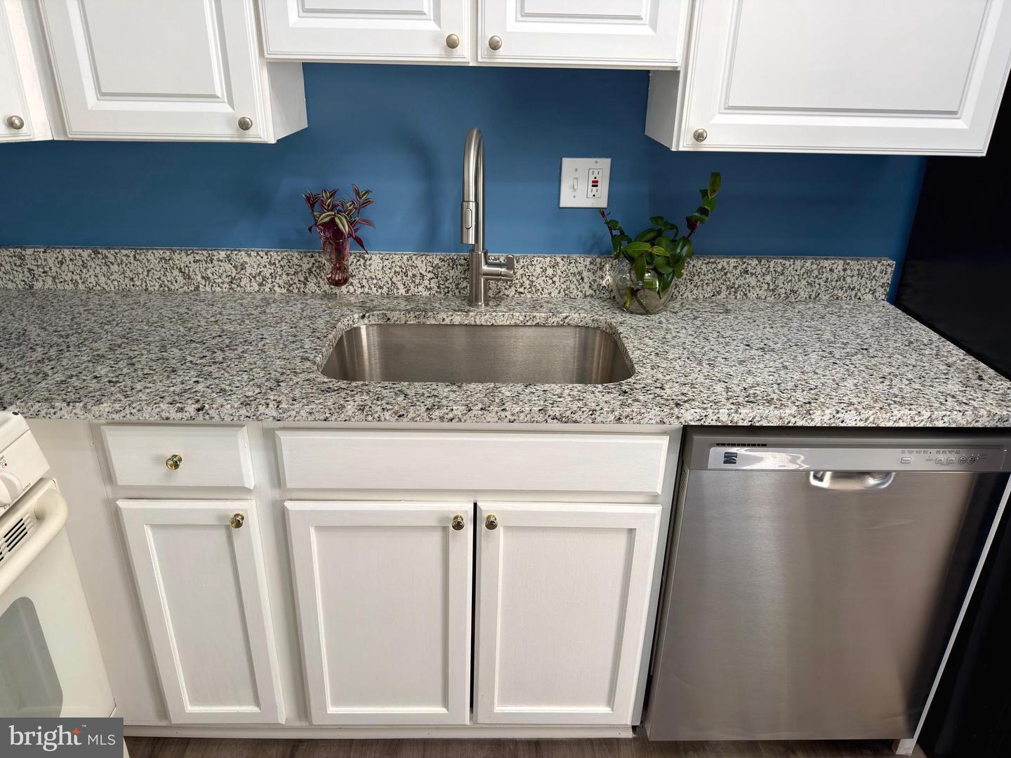 10135 FAIR WOODS DR, FAIRFAX, Virginia 22030, 3 Bedrooms Bedrooms, ,1 BathroomBathrooms,Residential,For sale,10135 FAIR WOODS DR,VAFC2007754 MLS # VAFC2007754