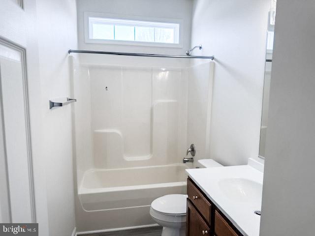 106 LINDA LN, COLONIAL BEACH, Virginia 22443, 3 Bedrooms Bedrooms, ,2 BathroomsBathrooms,Residential,For sale,106 LINDA LN,VAWE2010498 MLS # VAWE2010498