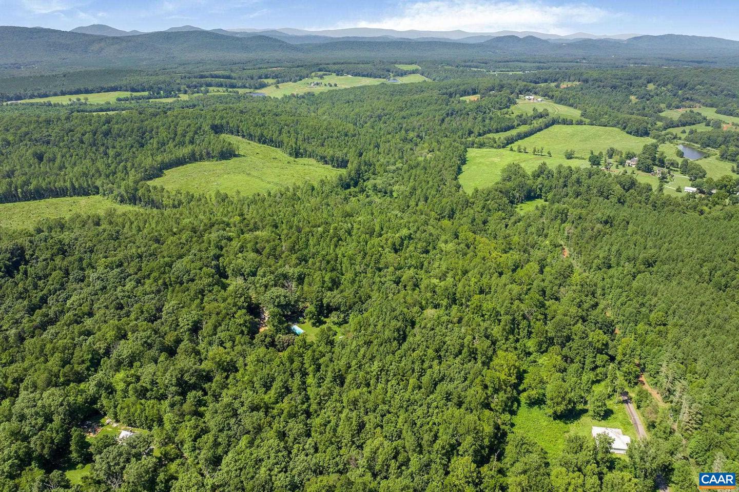 3132 WYNOVA LN, ESMONT, Virginia 22937, 4 Bedrooms Bedrooms, ,2 BathroomsBathrooms,Residential,For sale,3132 WYNOVA LN,668242 MLS # 668242