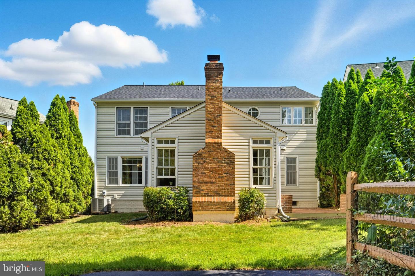 20765 BANK WAY, STERLING, Virginia 20165, 4 Bedrooms Bedrooms, 6 Rooms Rooms,3 BathroomsBathrooms,Residential,For sale,20765 BANK WAY,VALO2106842 MLS # VALO2106842