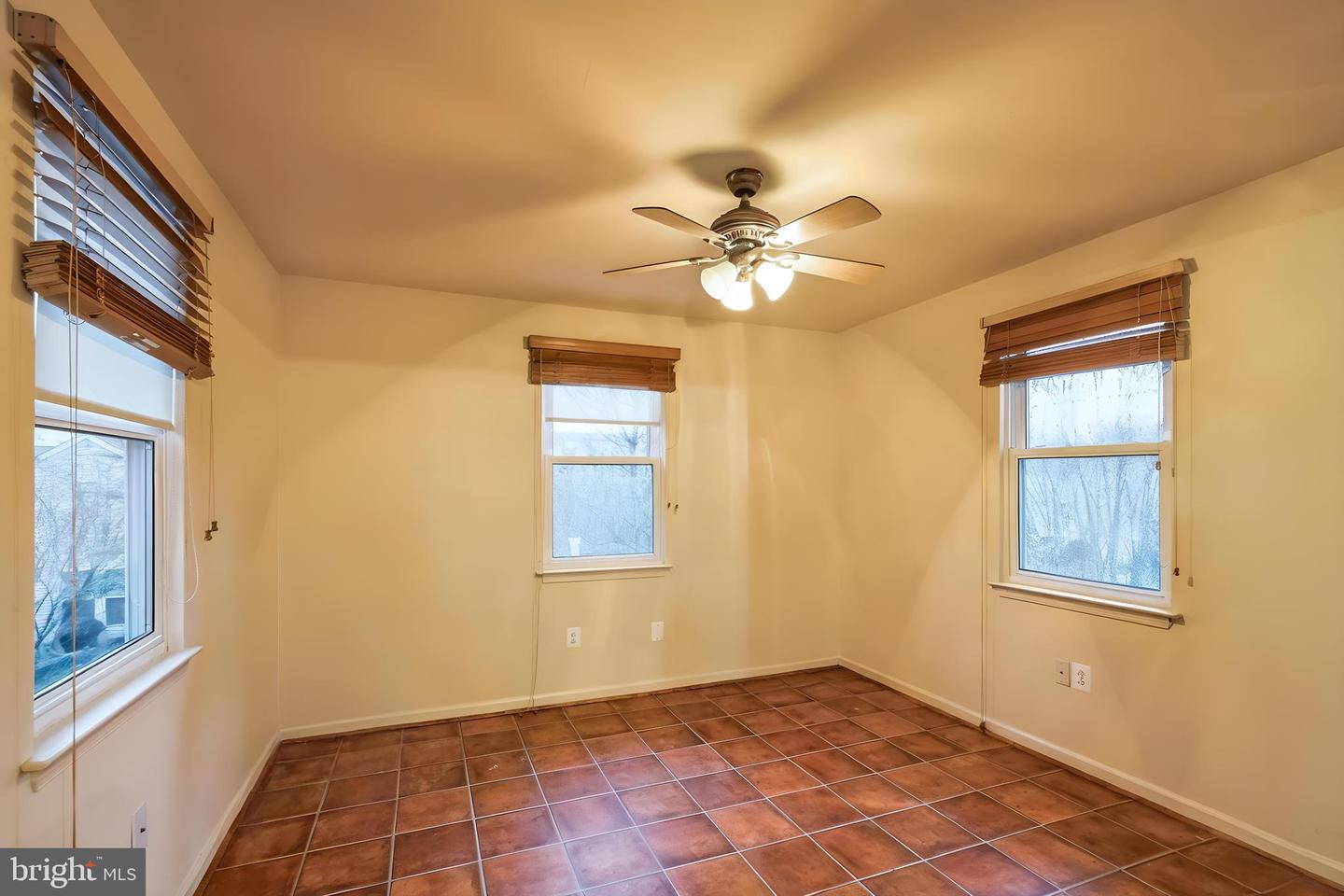 21 BUCHANAN CT, FREDERICKSBURG, Virginia 22406, 3 Bedrooms Bedrooms, ,3 BathroomsBathrooms,Residential,For sale,21 BUCHANAN CT,VAST2043416 MLS # VAST2043416