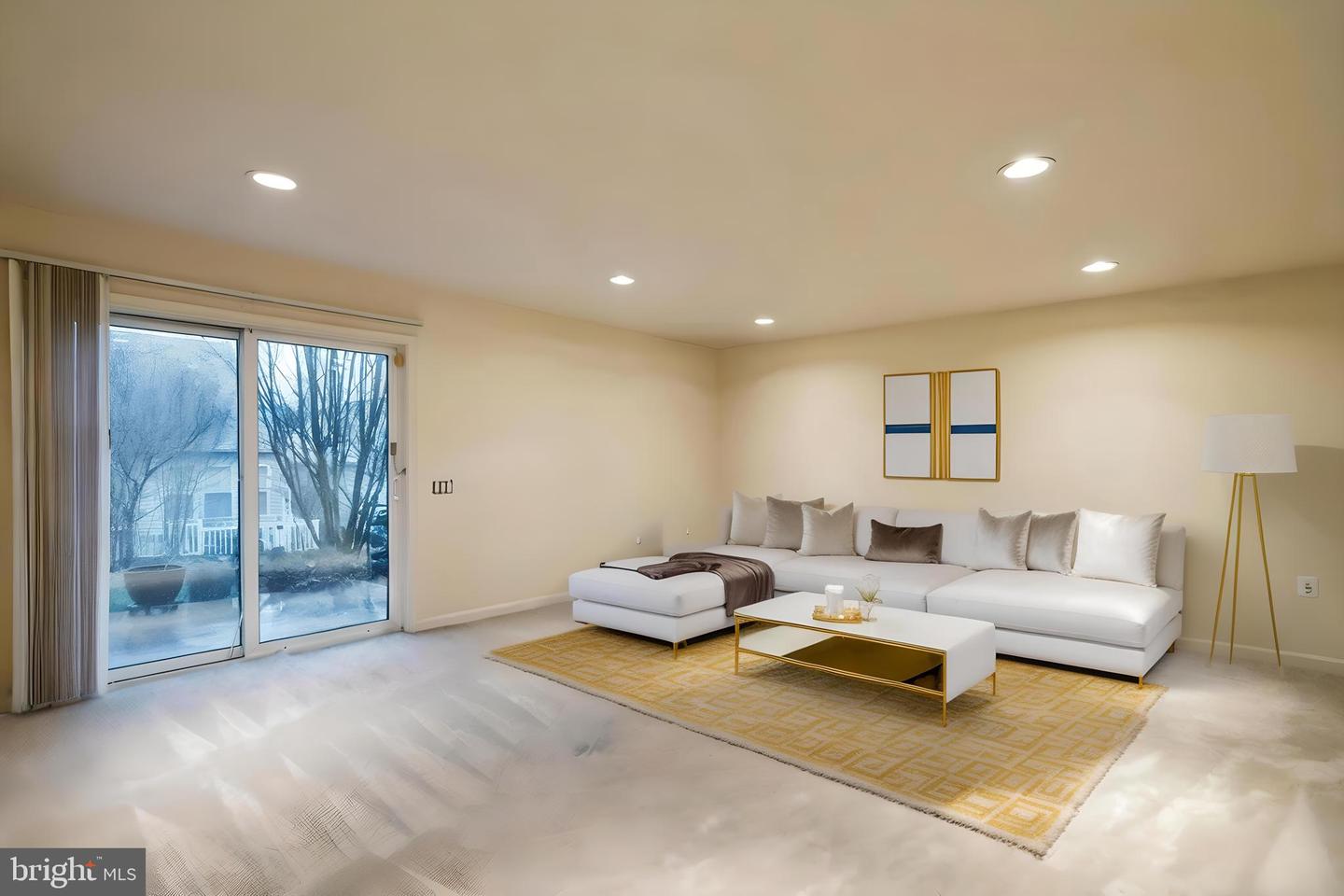 21 BUCHANAN CT, FREDERICKSBURG, Virginia 22406, 3 Bedrooms Bedrooms, ,3 BathroomsBathrooms,Residential,For sale,21 BUCHANAN CT,VAST2043416 MLS # VAST2043416