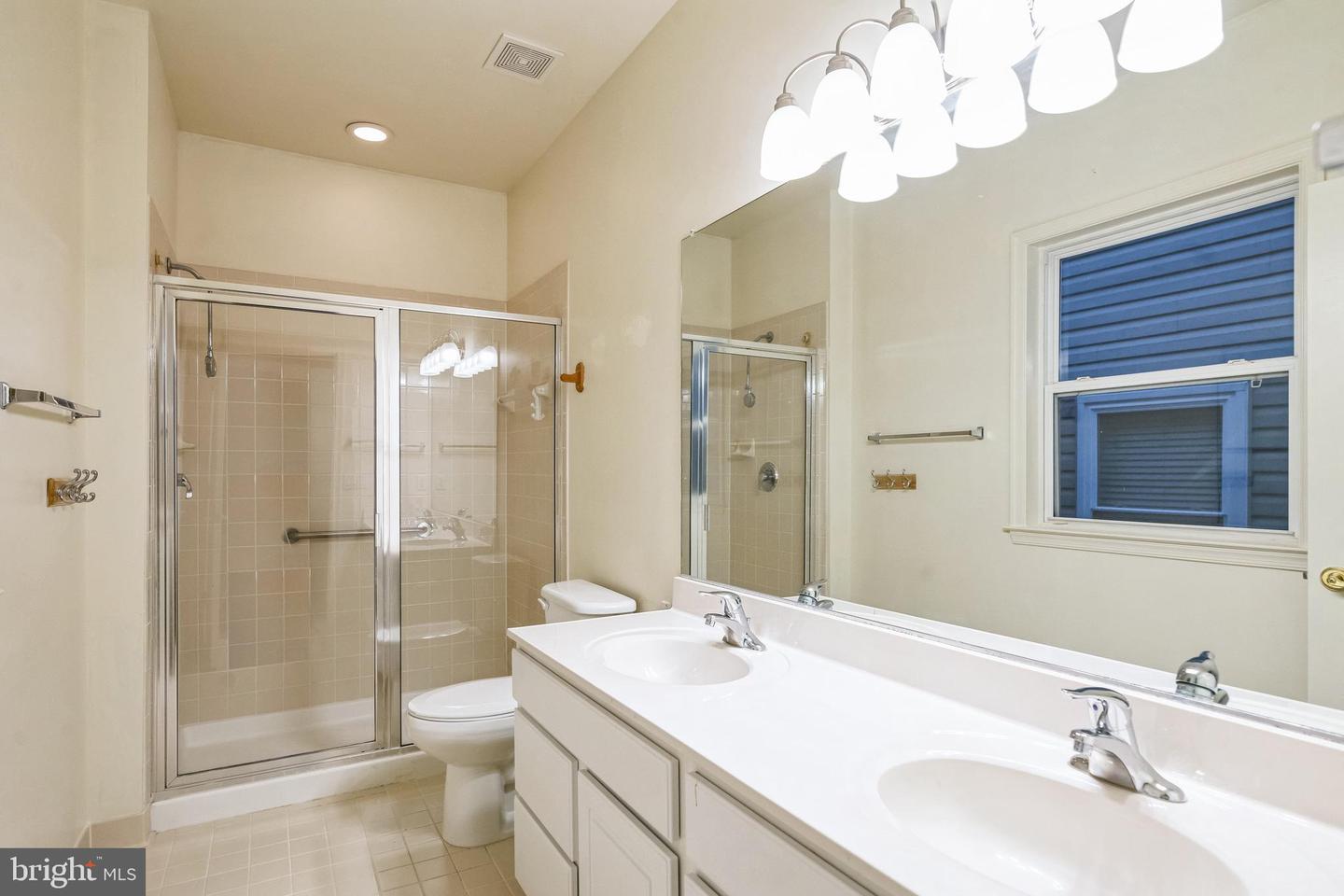 21 BUCHANAN CT, FREDERICKSBURG, Virginia 22406, 3 Bedrooms Bedrooms, ,3 BathroomsBathrooms,Residential,For sale,21 BUCHANAN CT,VAST2043416 MLS # VAST2043416