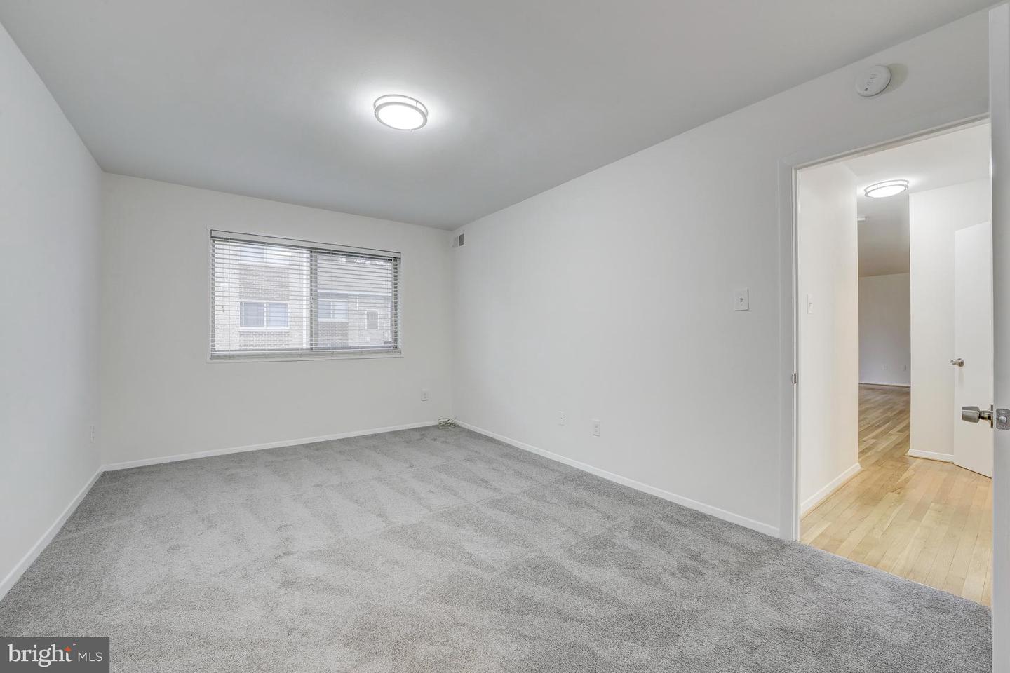 7054 EASTERN AVE NW #304, WASHINGTON, District Of Columbia 20012, 2 Bedrooms Bedrooms, 3 Rooms Rooms,1 BathroomBathrooms,Residential,For sale,7054 EASTERN AVE NW #304,DCDC2229964 MLS # DCDC2229964