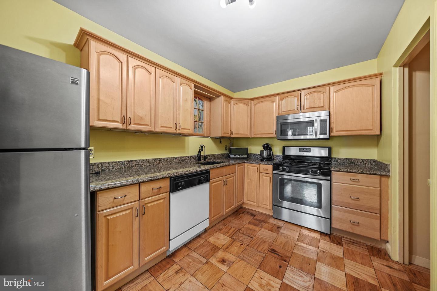 3001 VEAZEY TER NW #703, WASHINGTON, District Of Columbia 20008, 1 Bedroom Bedrooms, ,1 BathroomBathrooms,Residential,For sale,3001 VEAZEY TER NW #703,DCDC2231066 MLS # DCDC2231066