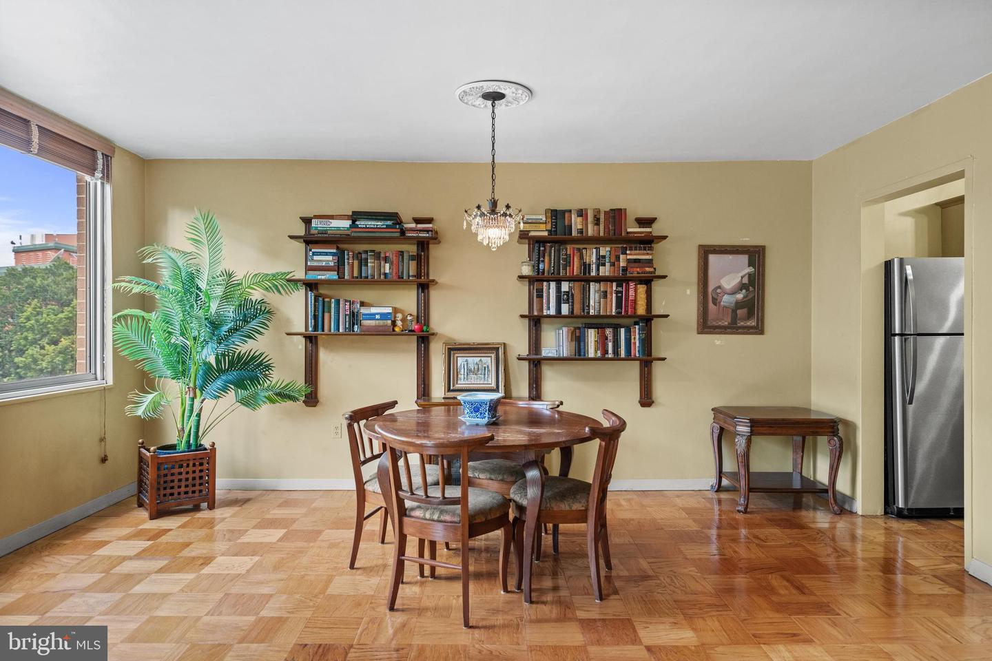 3001 VEAZEY TER NW #703, WASHINGTON, District Of Columbia 20008, 1 Bedroom Bedrooms, ,1 BathroomBathrooms,Residential,For sale,3001 VEAZEY TER NW #703,DCDC2231066 MLS # DCDC2231066