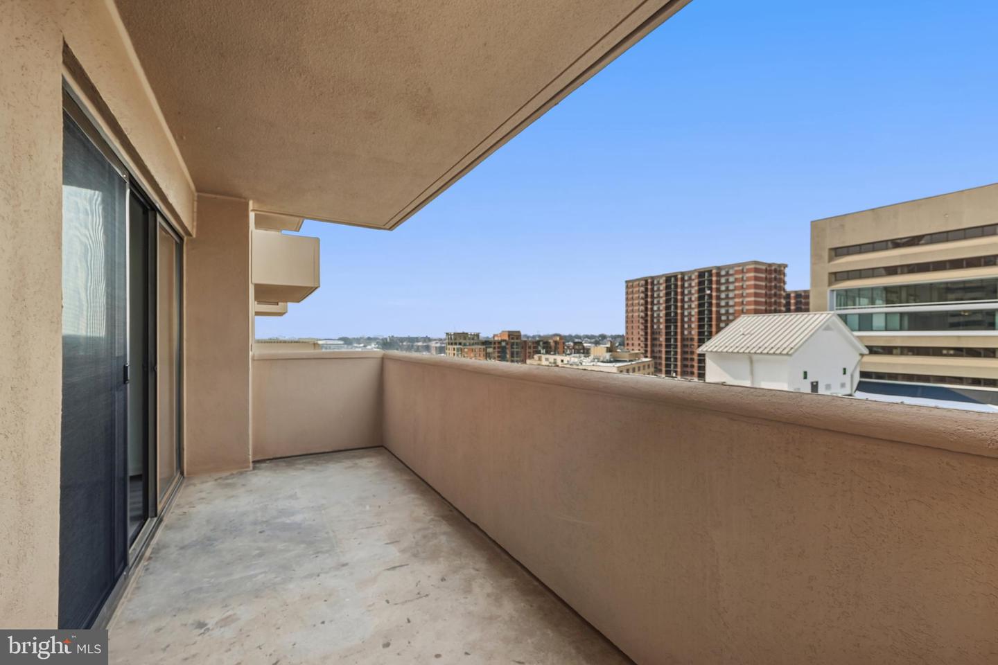 1301 N COURTHOUSE RD #1205, ARLINGTON, Virginia 22201, 1 Bedroom Bedrooms, ,1 BathroomBathrooms,Residential,For sale,1301 N COURTHOUSE RD #1205,VAAR2066864 MLS # VAAR2066864