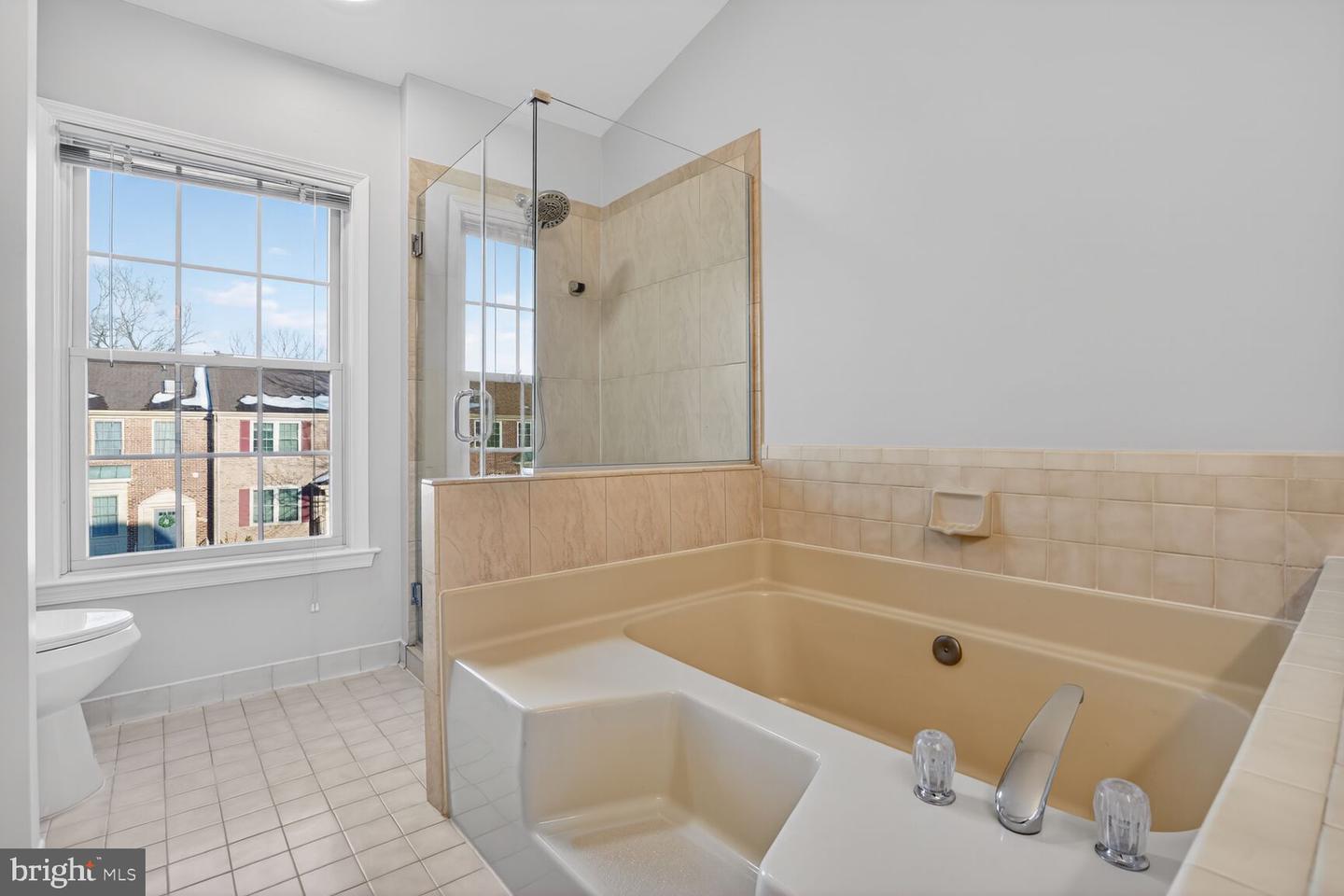 8408 MILLWOOD DR, SPRINGFIELD, Virginia 22152, 3 Bedrooms Bedrooms, ,2 BathroomsBathrooms,Residential,For sale,8408 MILLWOOD DR,VAFX2282996 MLS # VAFX2282996