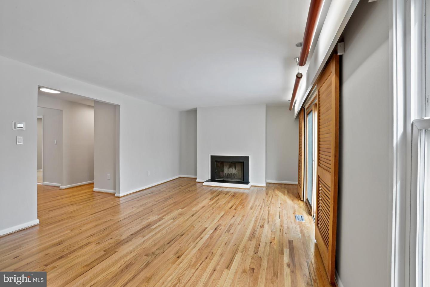 1644 WAINWRIGHT DR, RESTON, Virginia 20190, 3 Bedrooms Bedrooms, ,2 BathroomsBathrooms,Residential,For sale,1644 WAINWRIGHT DR,VAFX2283188 MLS # VAFX2283188