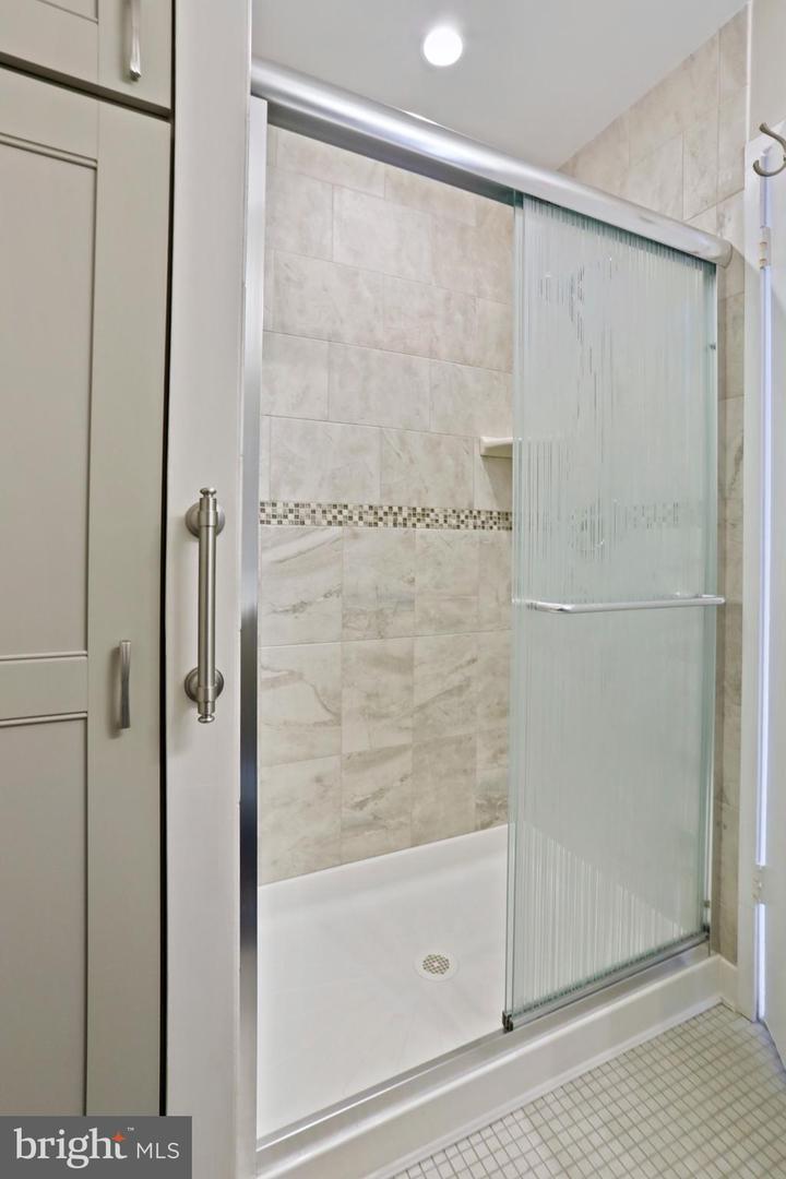 1644 WAINWRIGHT DR, RESTON, Virginia 20190, 3 Bedrooms Bedrooms, ,2 BathroomsBathrooms,Residential,For sale,1644 WAINWRIGHT DR,VAFX2283188 MLS # VAFX2283188