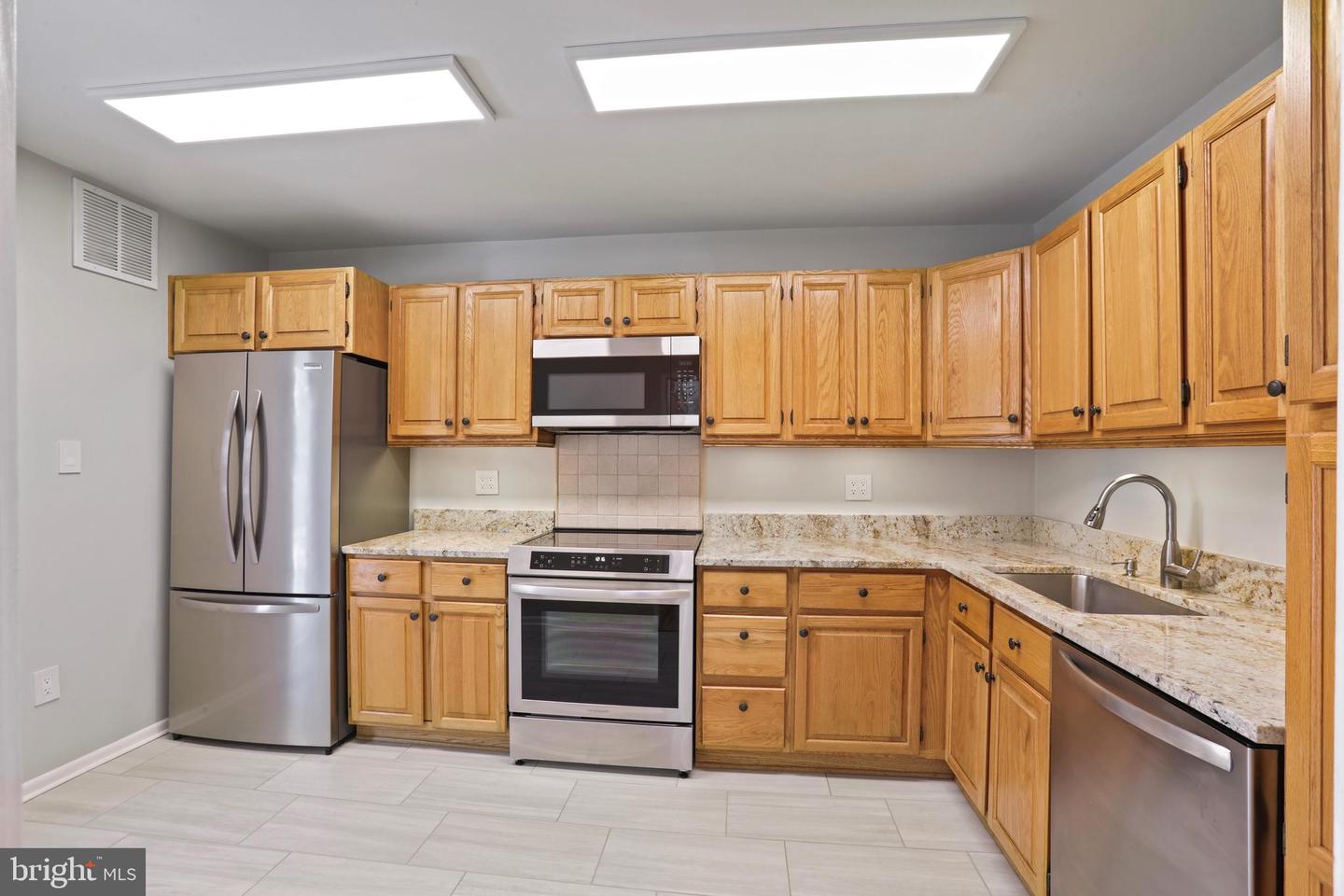 1644 WAINWRIGHT DR, RESTON, Virginia 20190, 3 Bedrooms Bedrooms, ,2 BathroomsBathrooms,Residential,For sale,1644 WAINWRIGHT DR,VAFX2283188 MLS # VAFX2283188