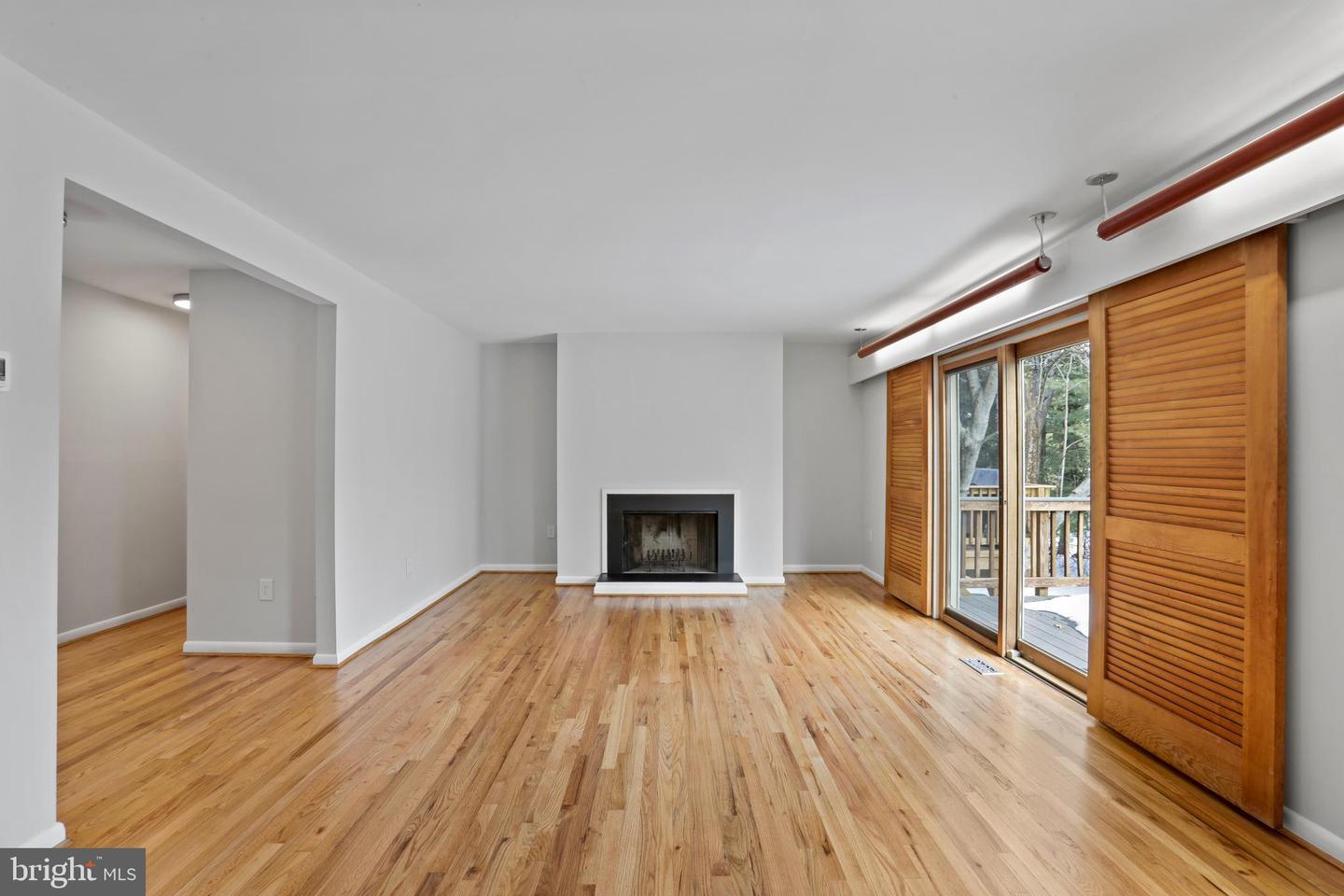 1644 WAINWRIGHT DR, RESTON, Virginia 20190, 3 Bedrooms Bedrooms, ,2 BathroomsBathrooms,Residential,For sale,1644 WAINWRIGHT DR,VAFX2283188 MLS # VAFX2283188