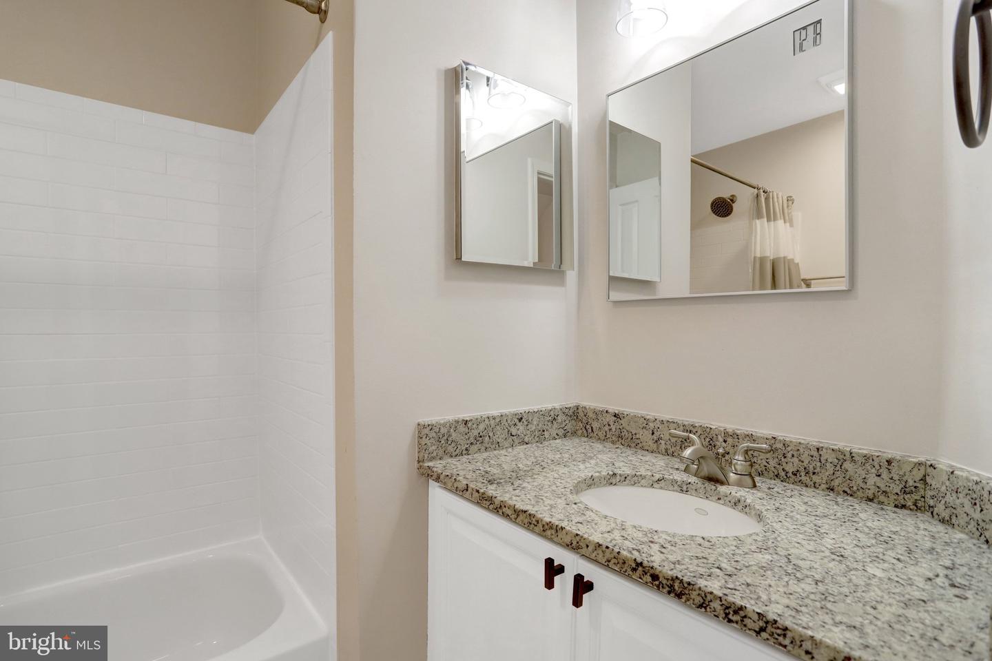 2422 N HAMPTON DR, ALEXANDRIA, Virginia 22311, 3 Bedrooms Bedrooms, ,2 BathroomsBathrooms,Residential,For sale,2422 N HAMPTON DR,VAAX2052818 MLS # VAAX2052818