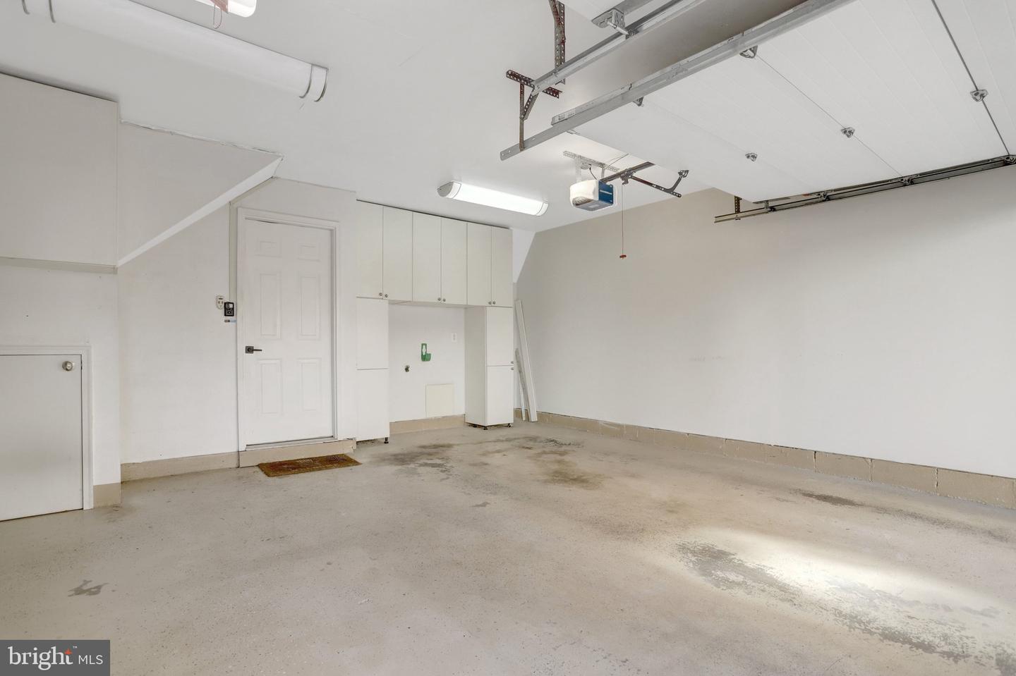 2422 N HAMPTON DR, ALEXANDRIA, Virginia 22311, 3 Bedrooms Bedrooms, ,2 BathroomsBathrooms,Residential,For sale,2422 N HAMPTON DR,VAAX2052818 MLS # VAAX2052818