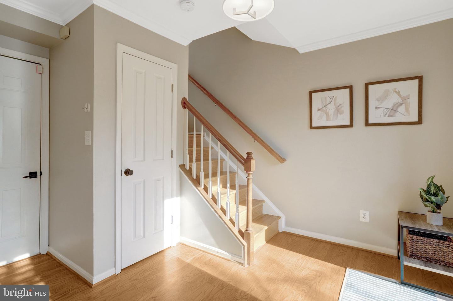 2422 N HAMPTON DR, ALEXANDRIA, Virginia 22311, 3 Bedrooms Bedrooms, ,2 BathroomsBathrooms,Residential,For sale,2422 N HAMPTON DR,VAAX2052818 MLS # VAAX2052818