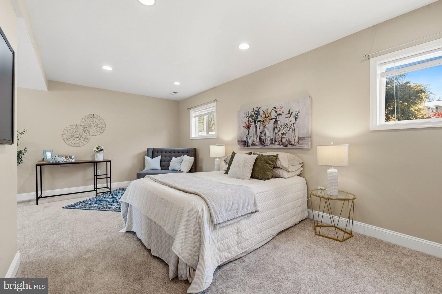 5666 RED MAPLE COURT, WARRENTON, Virginia 20187, 4 Bedrooms Bedrooms, ,2 BathroomsBathrooms,Residential,For sale,5666 RED MAPLE COURT,VAFQ2020080 MLS # VAFQ2020080