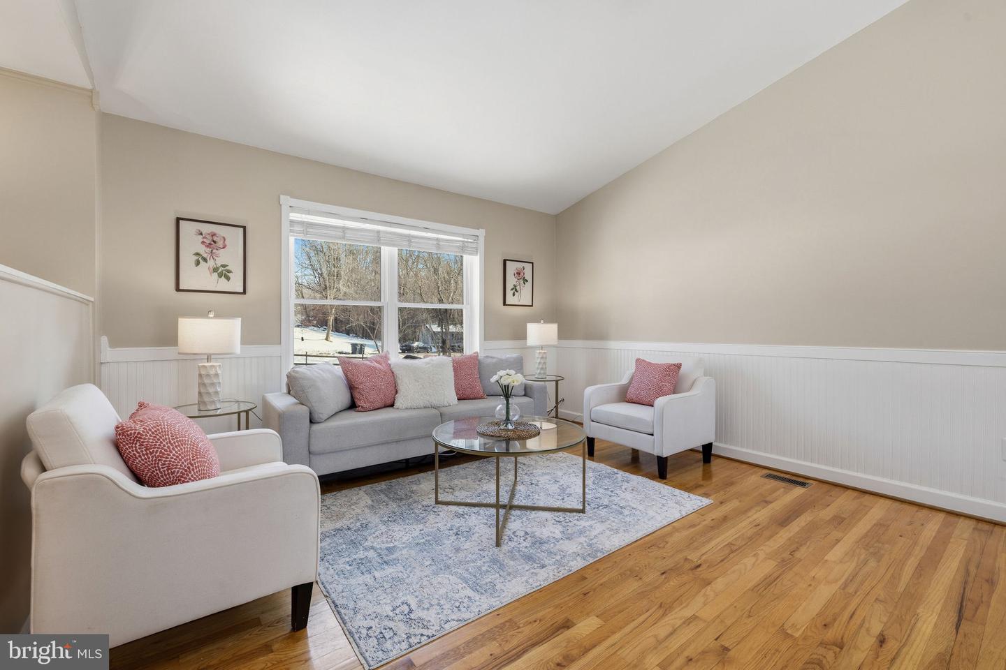 5666 RED MAPLE COURT, WARRENTON, Virginia 20187, 4 Bedrooms Bedrooms, ,2 BathroomsBathrooms,Residential,For sale,5666 RED MAPLE COURT,VAFQ2020080 MLS # VAFQ2020080