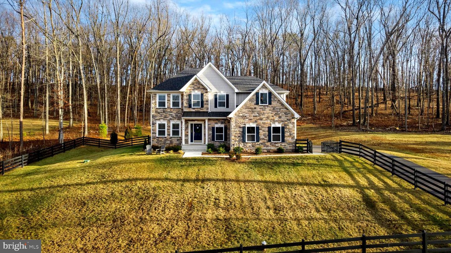 254 WHISTLEWOOD LANE, WINCHESTER, Virginia 22602, 5 Bedrooms Bedrooms, ,6 BathroomsBathrooms,Residential,For sale,254 WHISTLEWOOD LANE,VAFV2038840 MLS # VAFV2038840