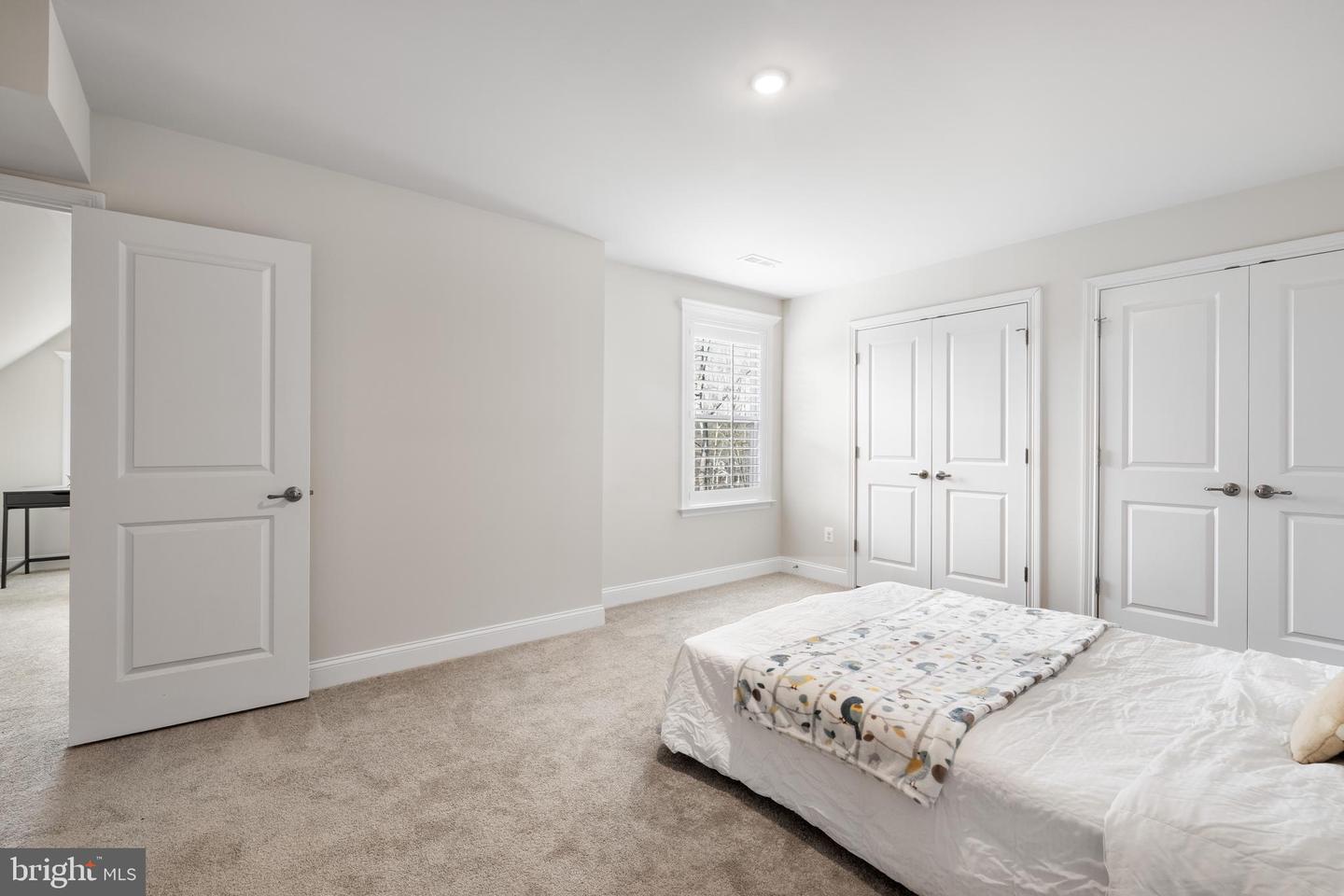 254 WHISTLEWOOD LANE, WINCHESTER, Virginia 22602, 5 Bedrooms Bedrooms, ,6 BathroomsBathrooms,Residential,For sale,254 WHISTLEWOOD LANE,VAFV2038840 MLS # VAFV2038840