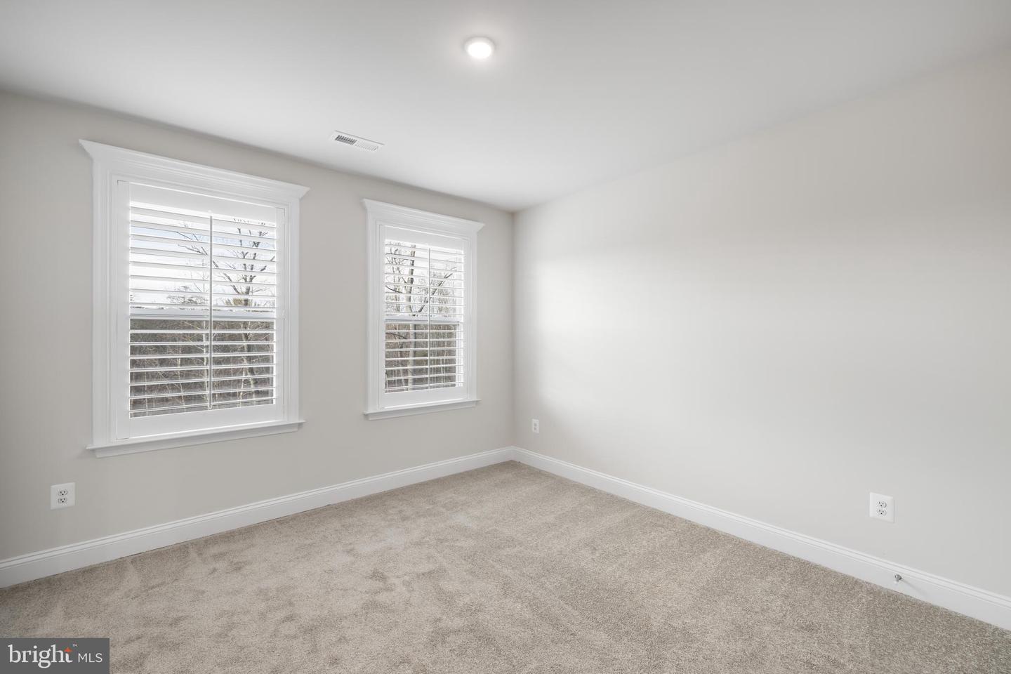 254 WHISTLEWOOD LANE, WINCHESTER, Virginia 22602, 5 Bedrooms Bedrooms, ,6 BathroomsBathrooms,Residential,For sale,254 WHISTLEWOOD LANE,VAFV2038840 MLS # VAFV2038840