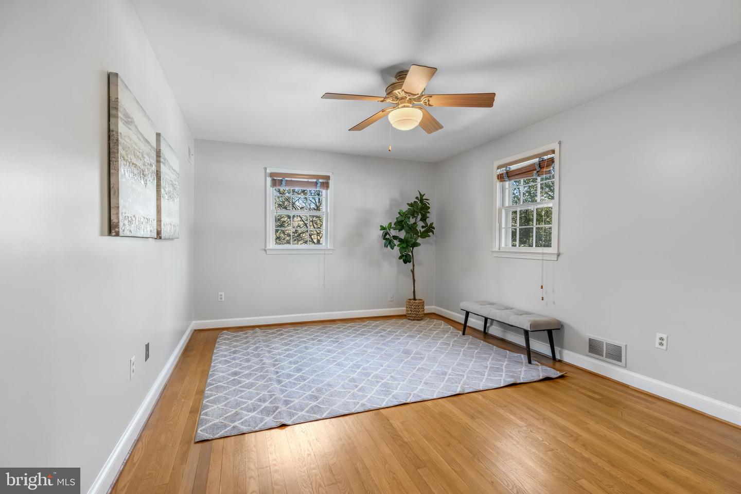 7105 DEVONSHIRE RD, ALEXANDRIA, Virginia 22307, 4 Bedrooms Bedrooms, ,3 BathroomsBathrooms,Residential,For sale,7105 DEVONSHIRE RD,VAFX2285526 MLS # VAFX2285526