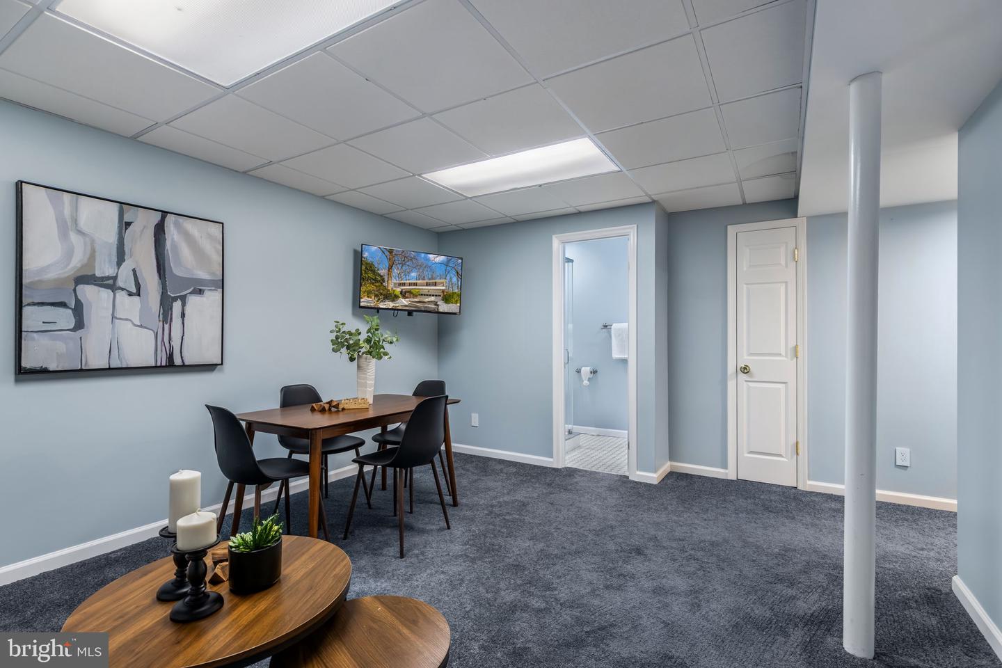 7105 DEVONSHIRE RD, ALEXANDRIA, Virginia 22307, 4 Bedrooms Bedrooms, ,3 BathroomsBathrooms,Residential,For sale,7105 DEVONSHIRE RD,VAFX2285526 MLS # VAFX2285526