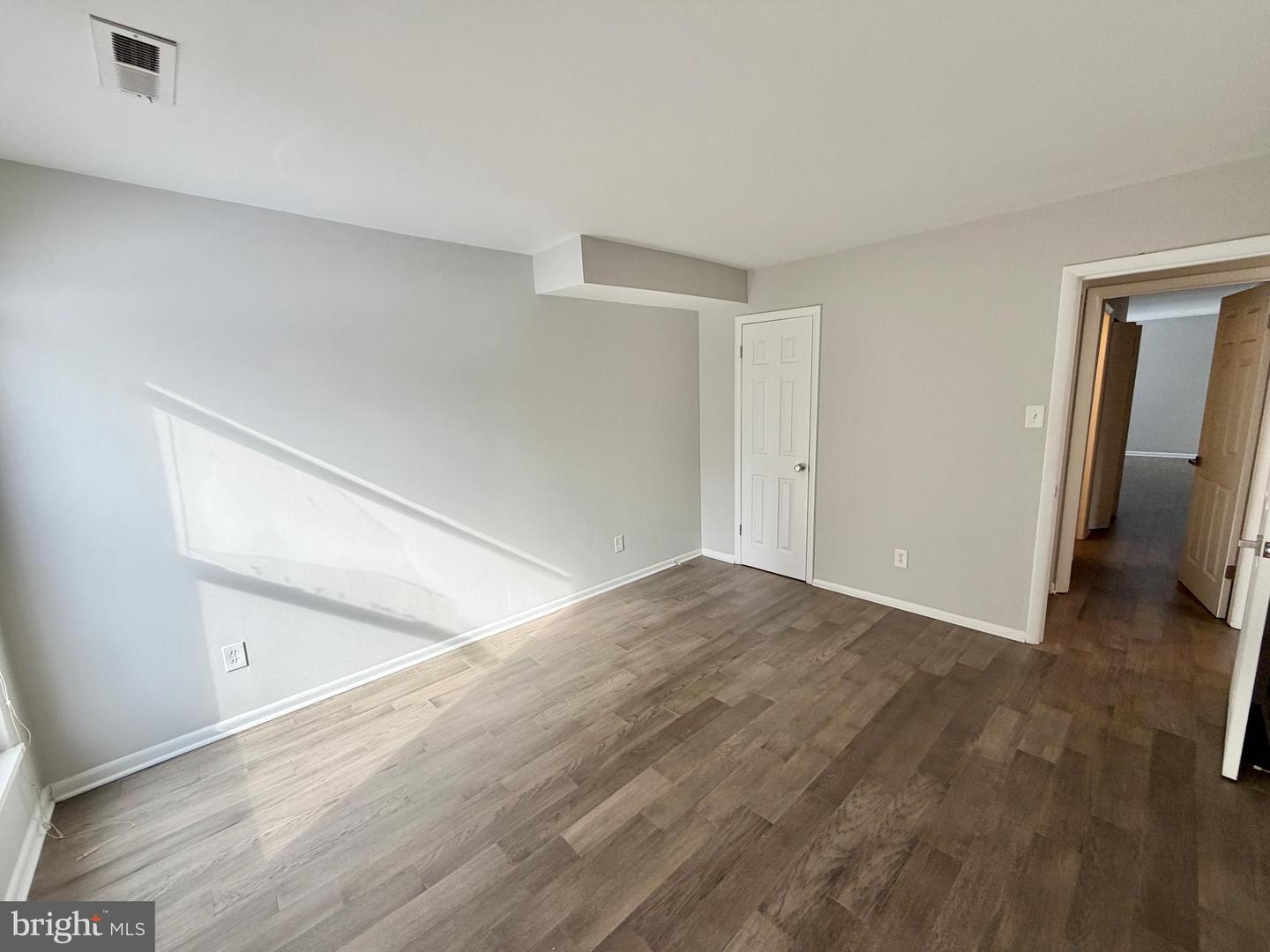 3322 WOODBURN VILLAGE DR #13, ANNANDALE, Virginia 22003, 3 Bedrooms Bedrooms, ,2 BathroomsBathrooms,Residential,For sale,3322 WOODBURN VILLAGE DR #13,VAFX2285732 MLS # VAFX2285732