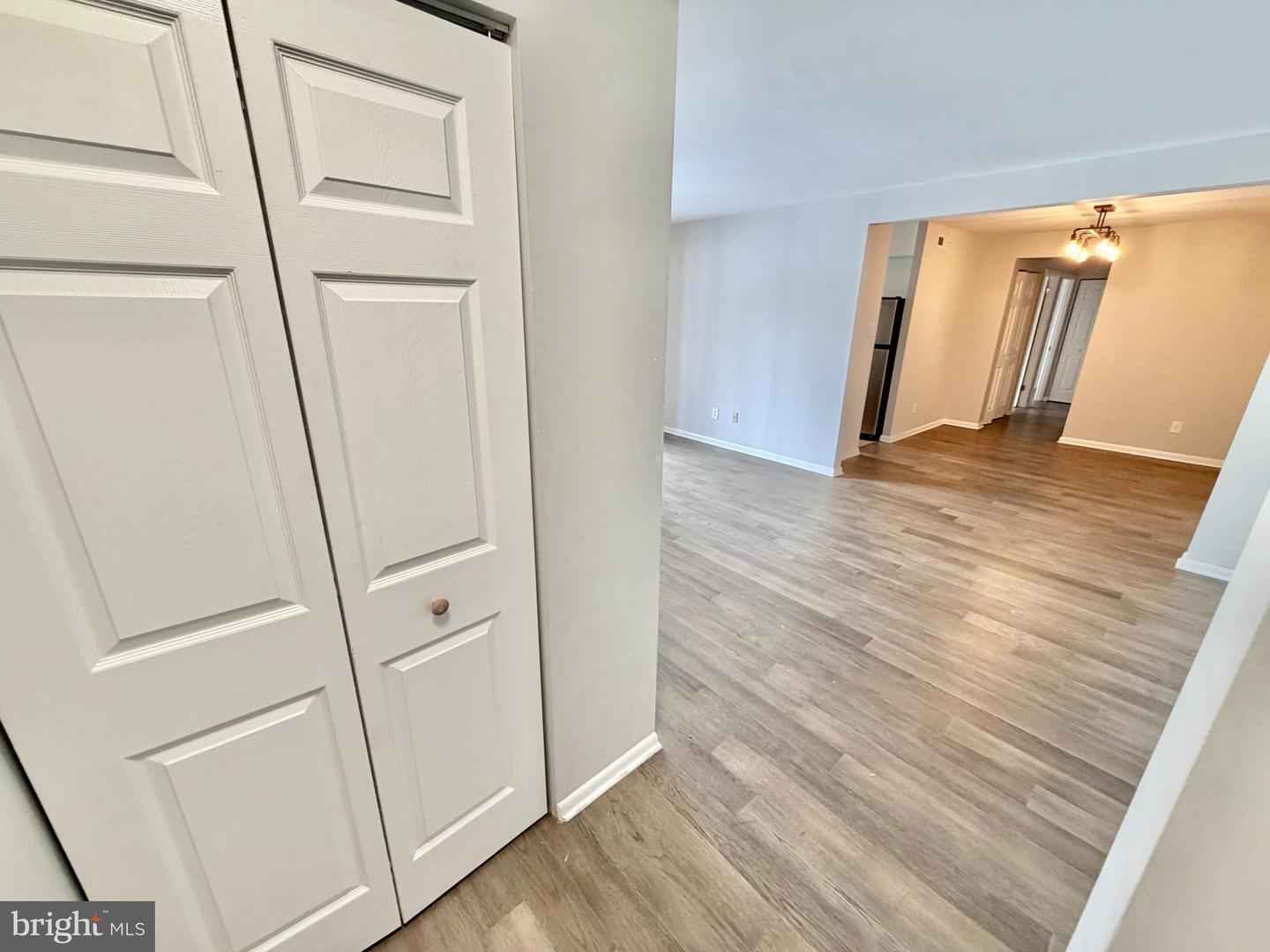 3322 WOODBURN VILLAGE DR #13, ANNANDALE, Virginia 22003, 3 Bedrooms Bedrooms, ,2 BathroomsBathrooms,Residential,For sale,3322 WOODBURN VILLAGE DR #13,VAFX2285732 MLS # VAFX2285732