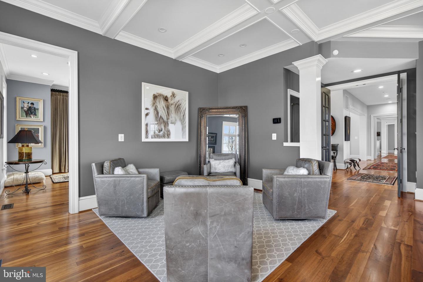 21051 ST LOUIS RD, MIDDLEBURG, Virginia 20117, 5 Bedrooms Bedrooms, ,5 BathroomsBathrooms,Residential,For sale,21051 ST LOUIS RD,VALO2114338 MLS # VALO2114338