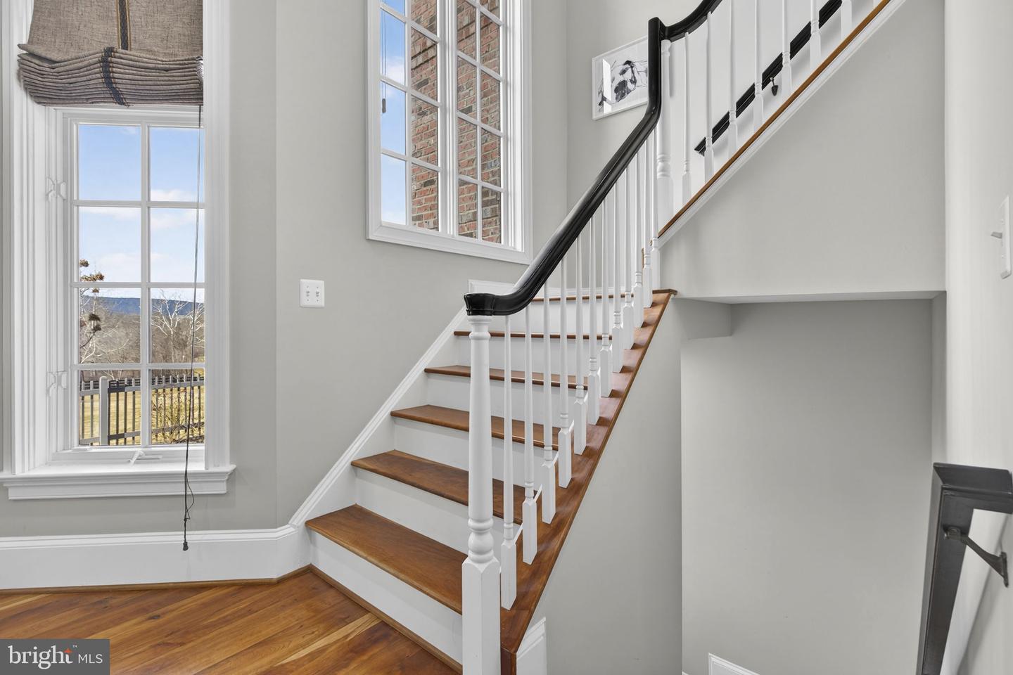 21051 ST LOUIS RD, MIDDLEBURG, Virginia 20117, 5 Bedrooms Bedrooms, ,5 BathroomsBathrooms,Residential,For sale,21051 ST LOUIS RD,VALO2114338 MLS # VALO2114338