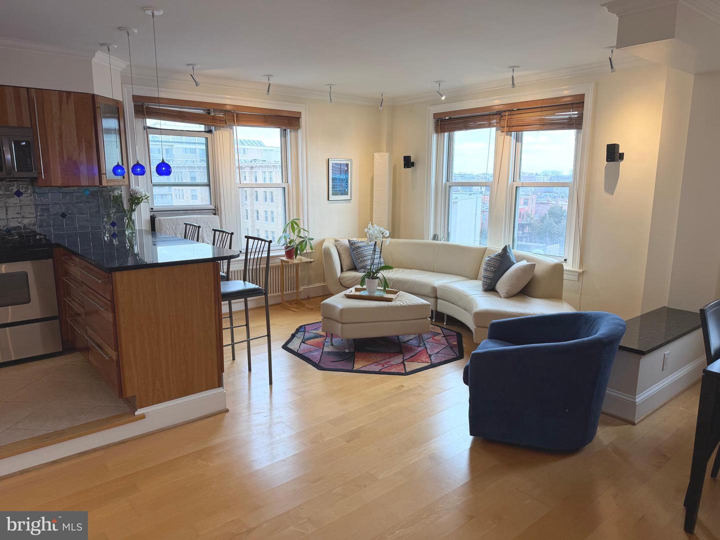 1954 COLUMBIA RD NW #710, WASHINGTON, District Of Columbia 20009, 3 Bedrooms Bedrooms, 5 Rooms Rooms,2 BathroomsBathrooms,Residential,For sale,1954 COLUMBIA RD NW #710,DCDC2243000 MLS # DCDC2243000