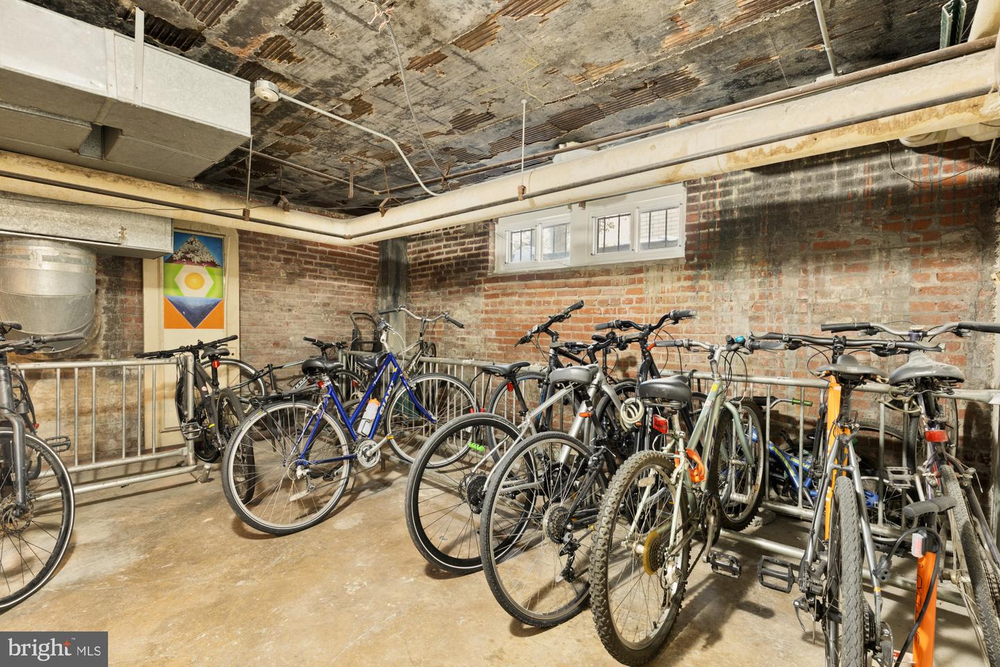 1954 COLUMBIA RD NW #710, WASHINGTON, District Of Columbia 20009, 3 Bedrooms Bedrooms, 5 Rooms Rooms,2 BathroomsBathrooms,Residential,For sale,1954 COLUMBIA RD NW #710,DCDC2243000 MLS # DCDC2243000