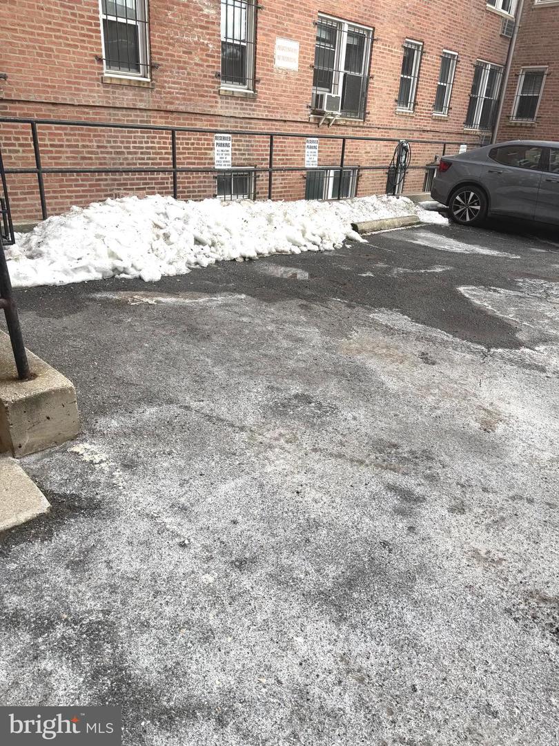 1954 COLUMBIA RD NW #710, WASHINGTON, District Of Columbia 20009, 3 Bedrooms Bedrooms, 5 Rooms Rooms,2 BathroomsBathrooms,Residential,For sale,1954 COLUMBIA RD NW #710,DCDC2243000 MLS # DCDC2243000