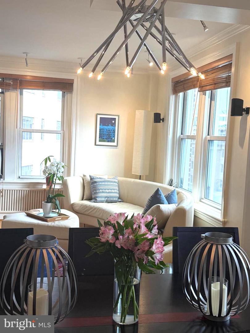 1954 COLUMBIA RD NW #710, WASHINGTON, District Of Columbia 20009, 3 Bedrooms Bedrooms, 5 Rooms Rooms,2 BathroomsBathrooms,Residential,For sale,1954 COLUMBIA RD NW #710,DCDC2243000 MLS # DCDC2243000