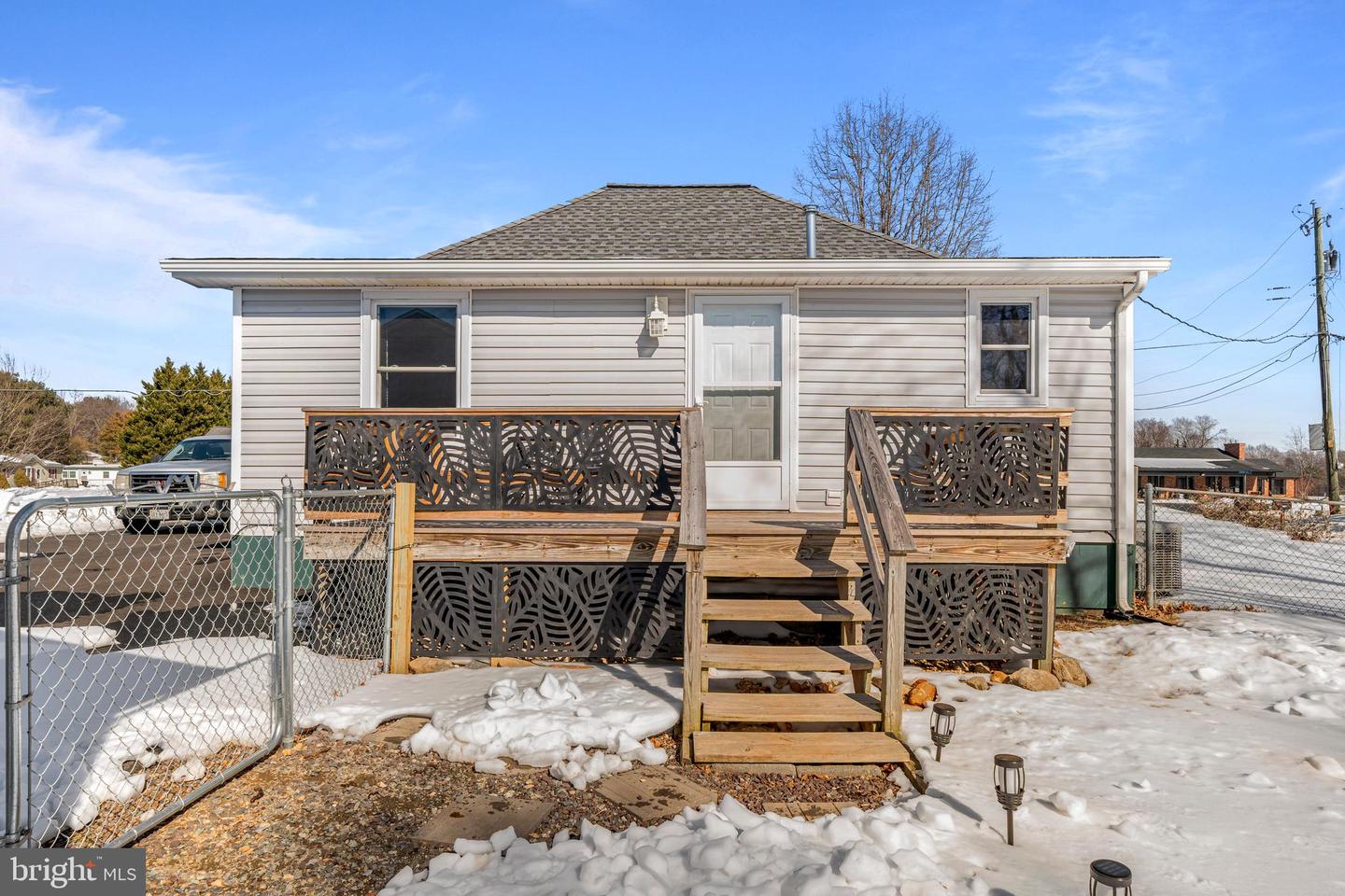 11266 SPERRYVILLE PIKE, CULPEPER, Virginia 22701, 2 Bedrooms Bedrooms, ,1 BathroomBathrooms,Residential,For sale,11266 SPERRYVILLE PIKE,VACU2012538 MLS # VACU2012538