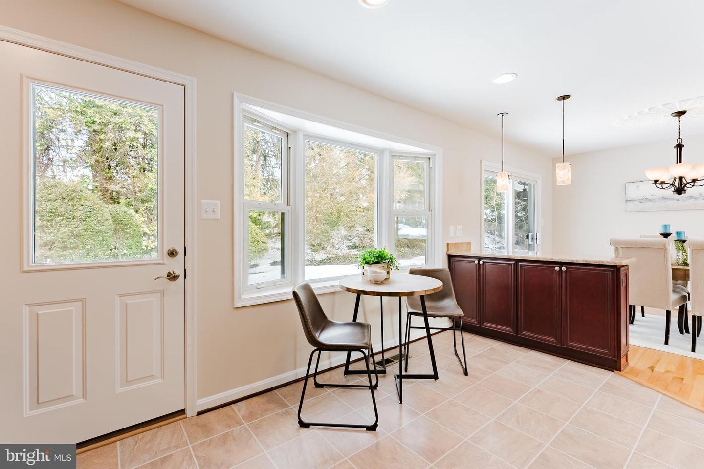 4704 FEDERAL CT, ANNANDALE, Virginia 22003, 4 Bedrooms Bedrooms, ,2 BathroomsBathrooms,Residential,For sale,4704 FEDERAL CT,VAFX2287594 MLS # VAFX2287594