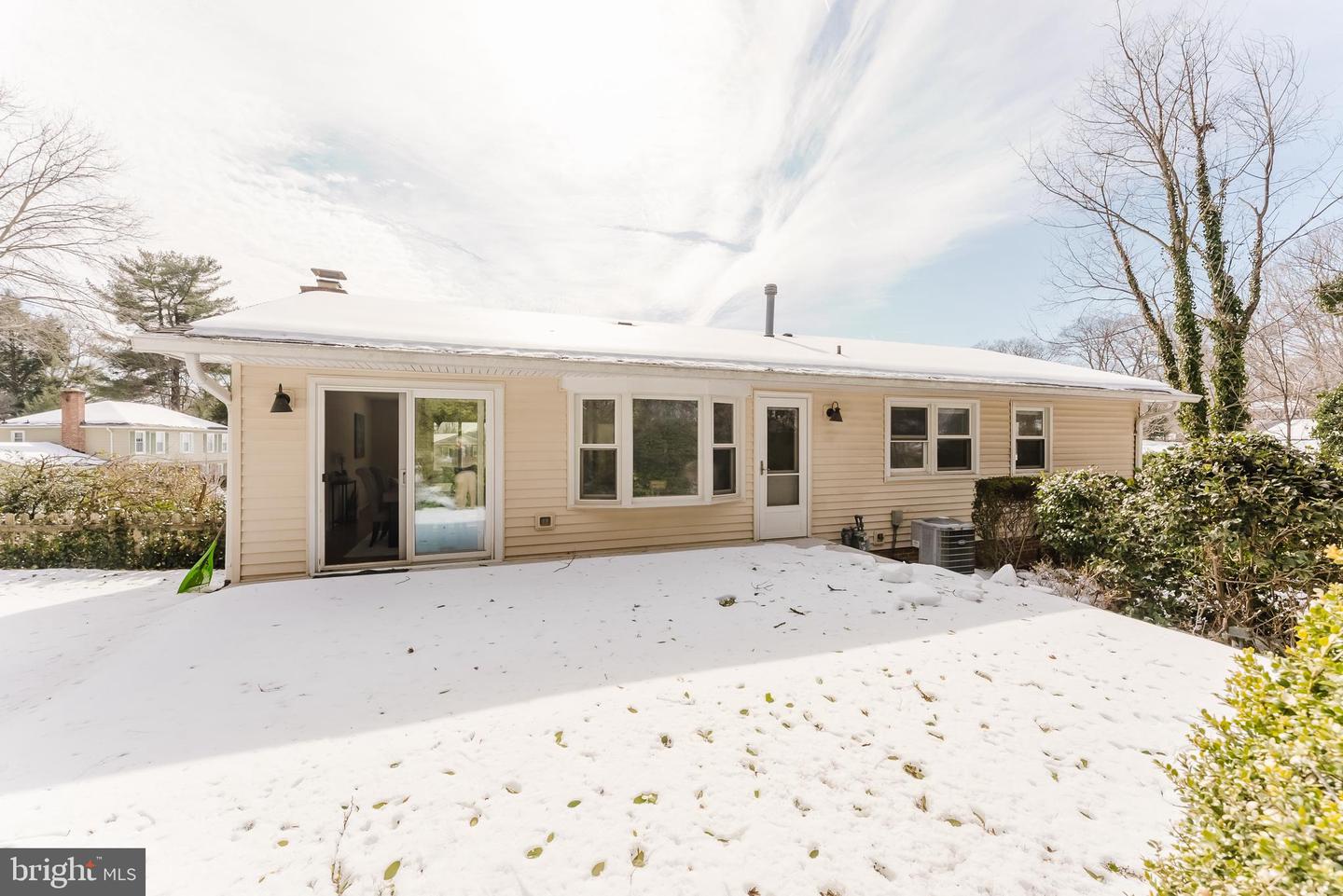 4704 FEDERAL CT, ANNANDALE, Virginia 22003, 4 Bedrooms Bedrooms, ,2 BathroomsBathrooms,Residential,For sale,4704 FEDERAL CT,VAFX2287594 MLS # VAFX2287594