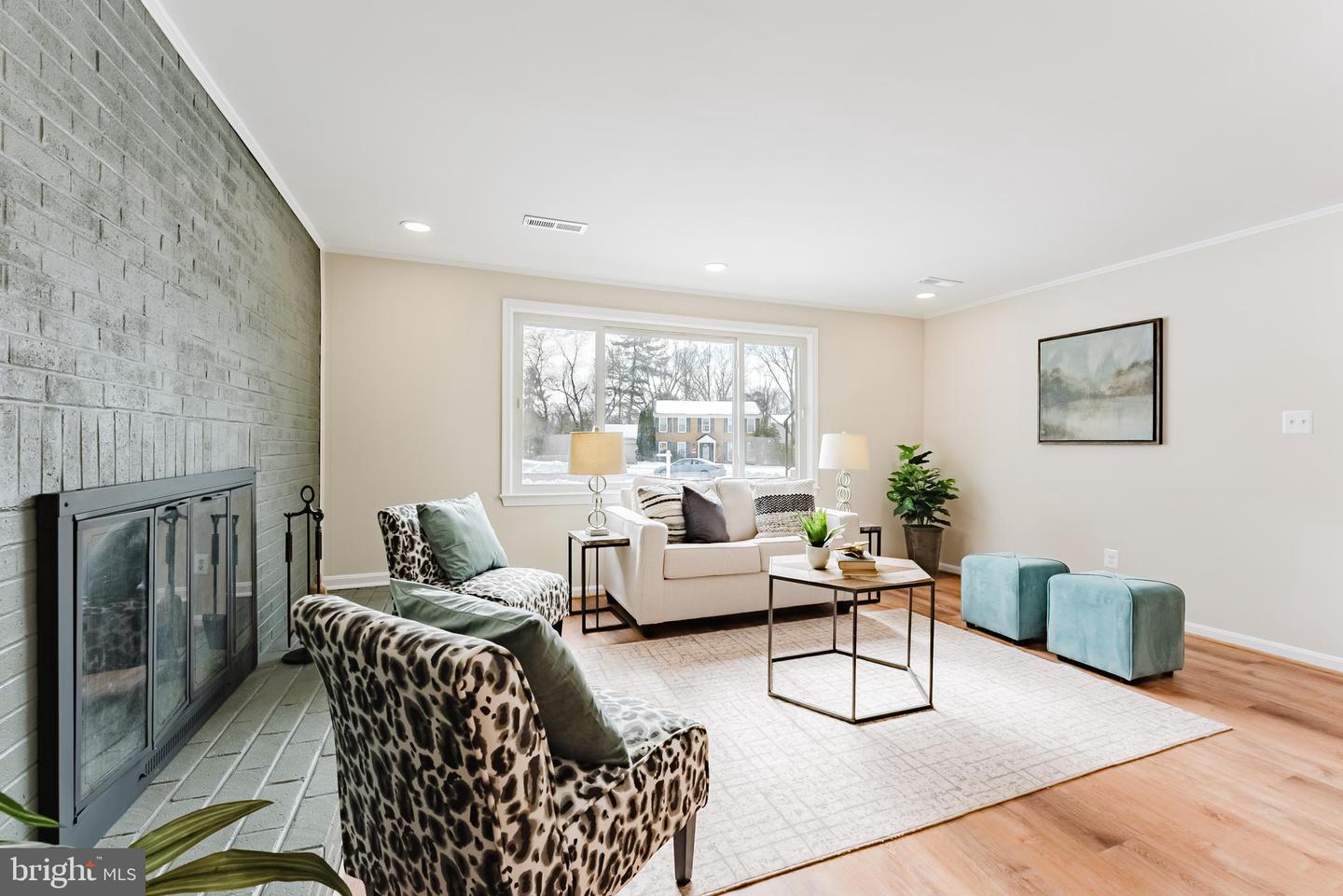 4704 FEDERAL CT, ANNANDALE, Virginia 22003, 4 Bedrooms Bedrooms, ,2 BathroomsBathrooms,Residential,For sale,4704 FEDERAL CT,VAFX2287594 MLS # VAFX2287594