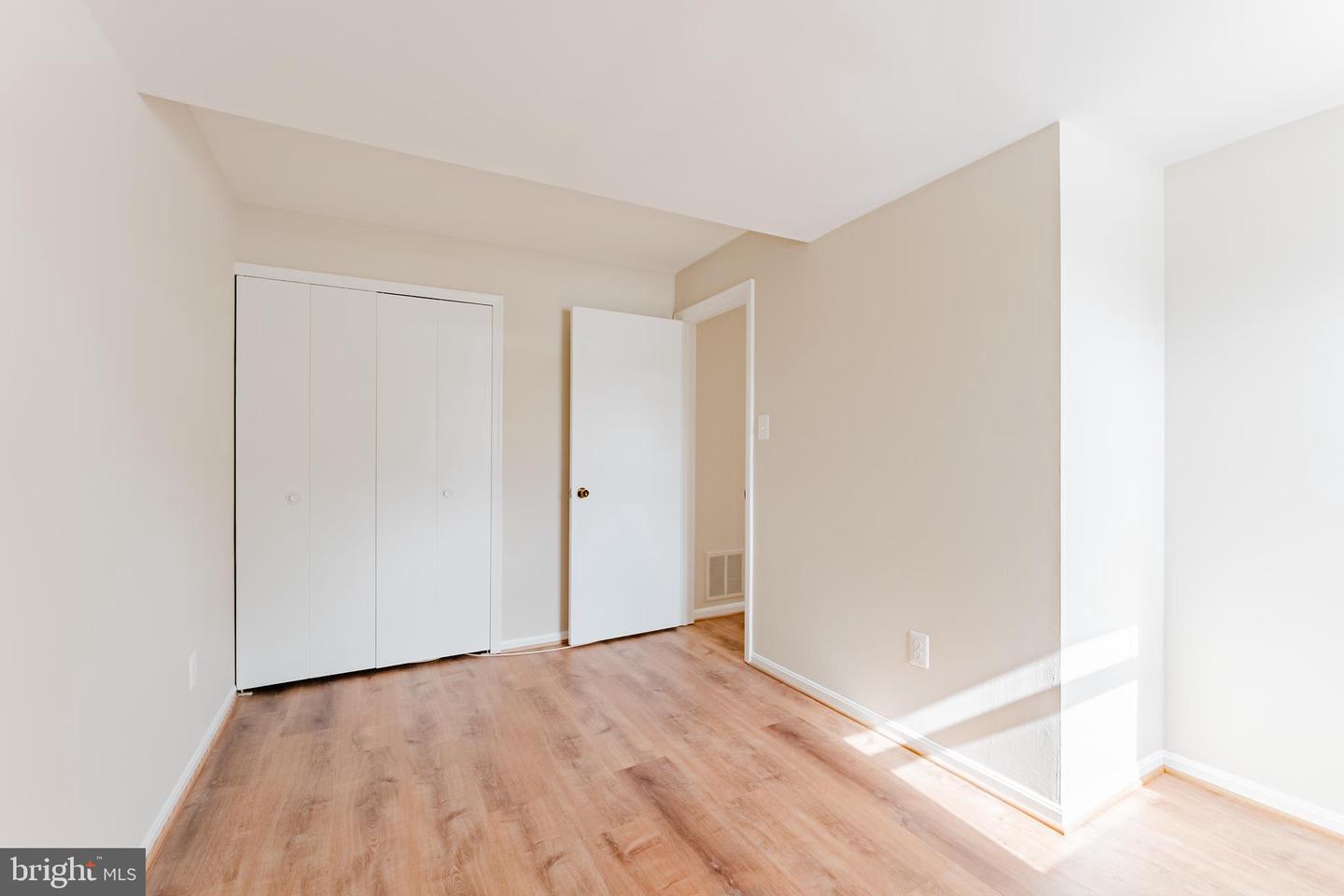 4704 FEDERAL CT, ANNANDALE, Virginia 22003, 4 Bedrooms Bedrooms, ,2 BathroomsBathrooms,Residential,For sale,4704 FEDERAL CT,VAFX2287594 MLS # VAFX2287594