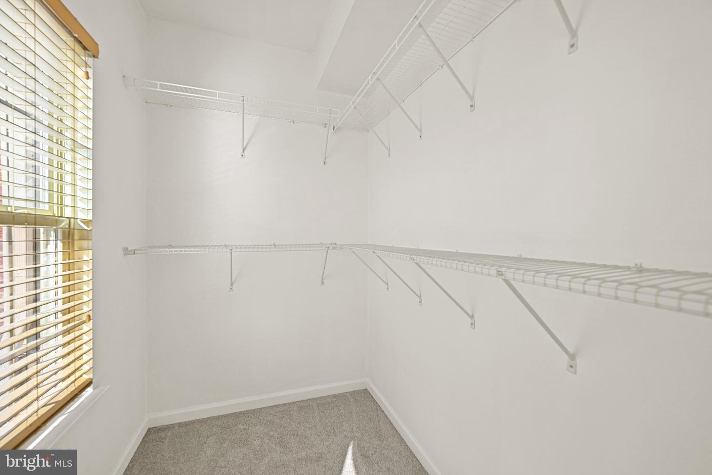 25928 RACING SUN DR, ALDIE, Virginia 20105, 3 Bedrooms Bedrooms, ,2 BathroomsBathrooms,Residential,For sale,25928 RACING SUN DR,VALO2114824 MLS # VALO2114824