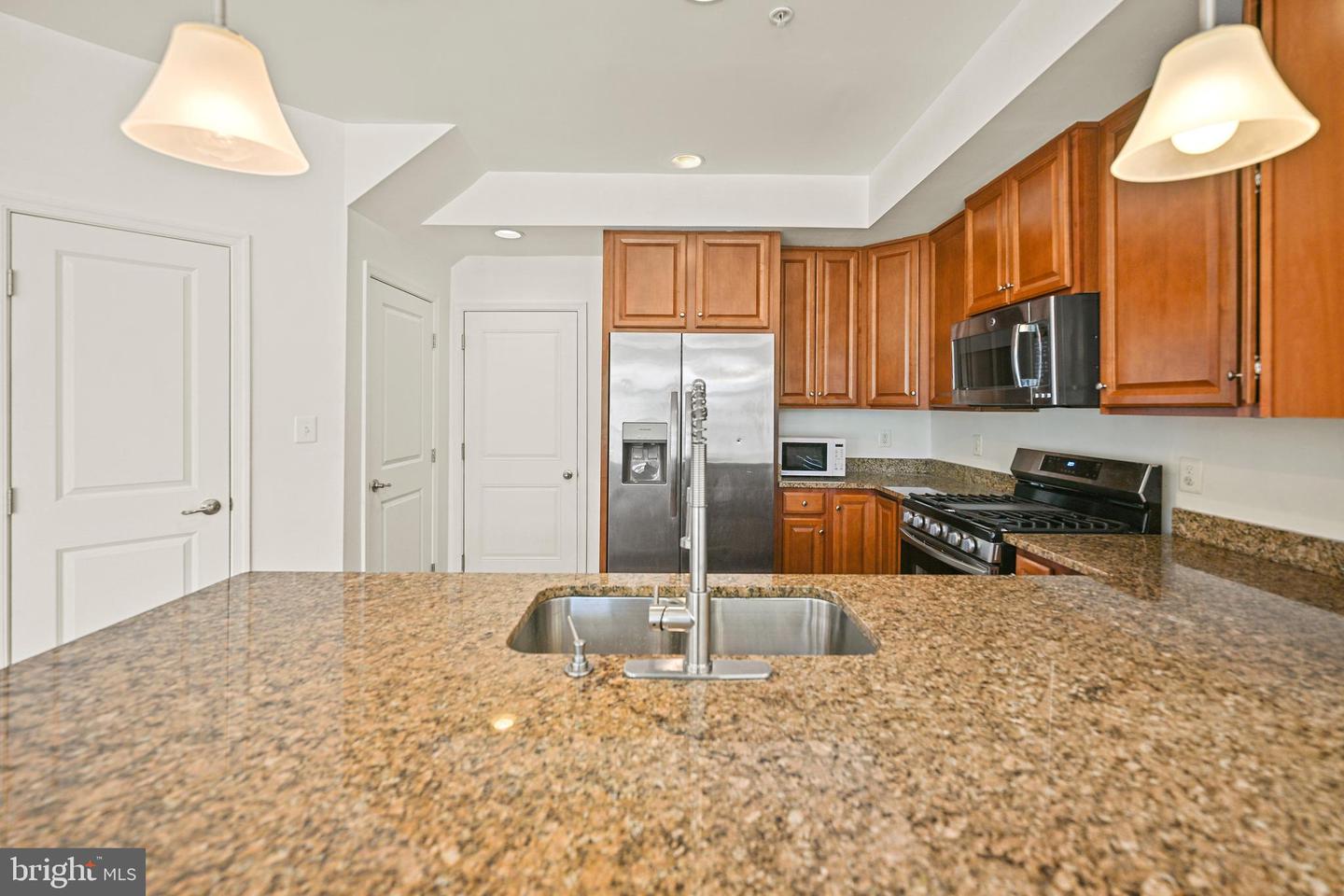 25928 RACING SUN DR, ALDIE, Virginia 20105, 3 Bedrooms Bedrooms, ,2 BathroomsBathrooms,Residential,For sale,25928 RACING SUN DR,VALO2114824 MLS # VALO2114824