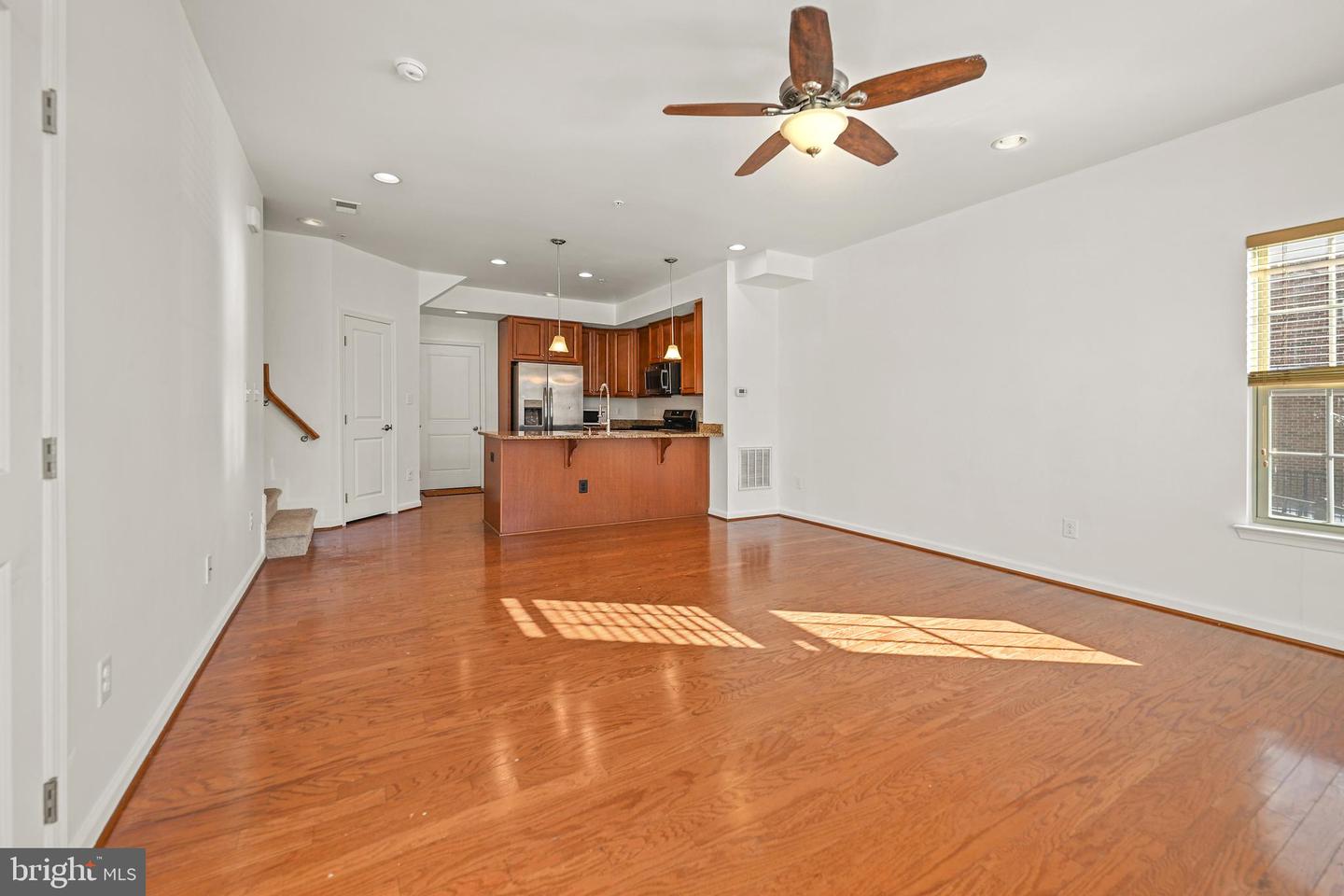 25928 RACING SUN DR, ALDIE, Virginia 20105, 3 Bedrooms Bedrooms, ,2 BathroomsBathrooms,Residential,For sale,25928 RACING SUN DR,VALO2114824 MLS # VALO2114824