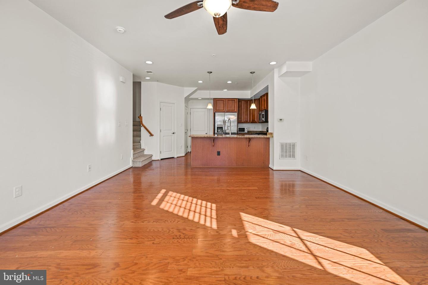 25928 RACING SUN DR, ALDIE, Virginia 20105, 3 Bedrooms Bedrooms, ,2 BathroomsBathrooms,Residential,For sale,25928 RACING SUN DR,VALO2114824 MLS # VALO2114824