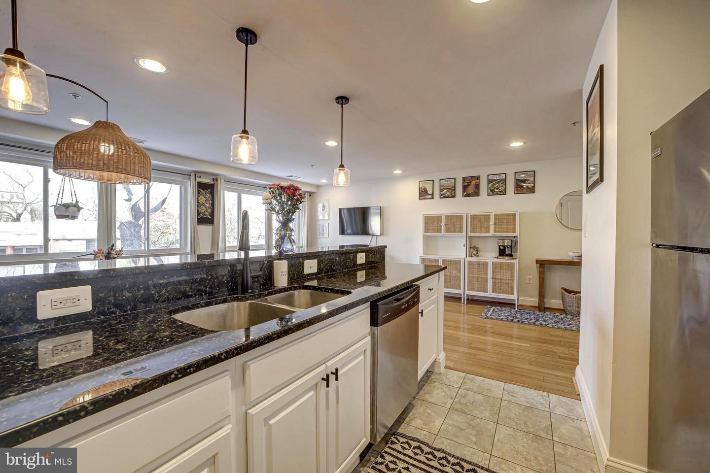 804 TAYLOR ST NW #201, WASHINGTON, District Of Columbia 20011, 2 Bedrooms Bedrooms, ,2 BathroomsBathrooms,Residential,For sale,804 TAYLOR ST NW #201,DCDC2244000 MLS # DCDC2244000