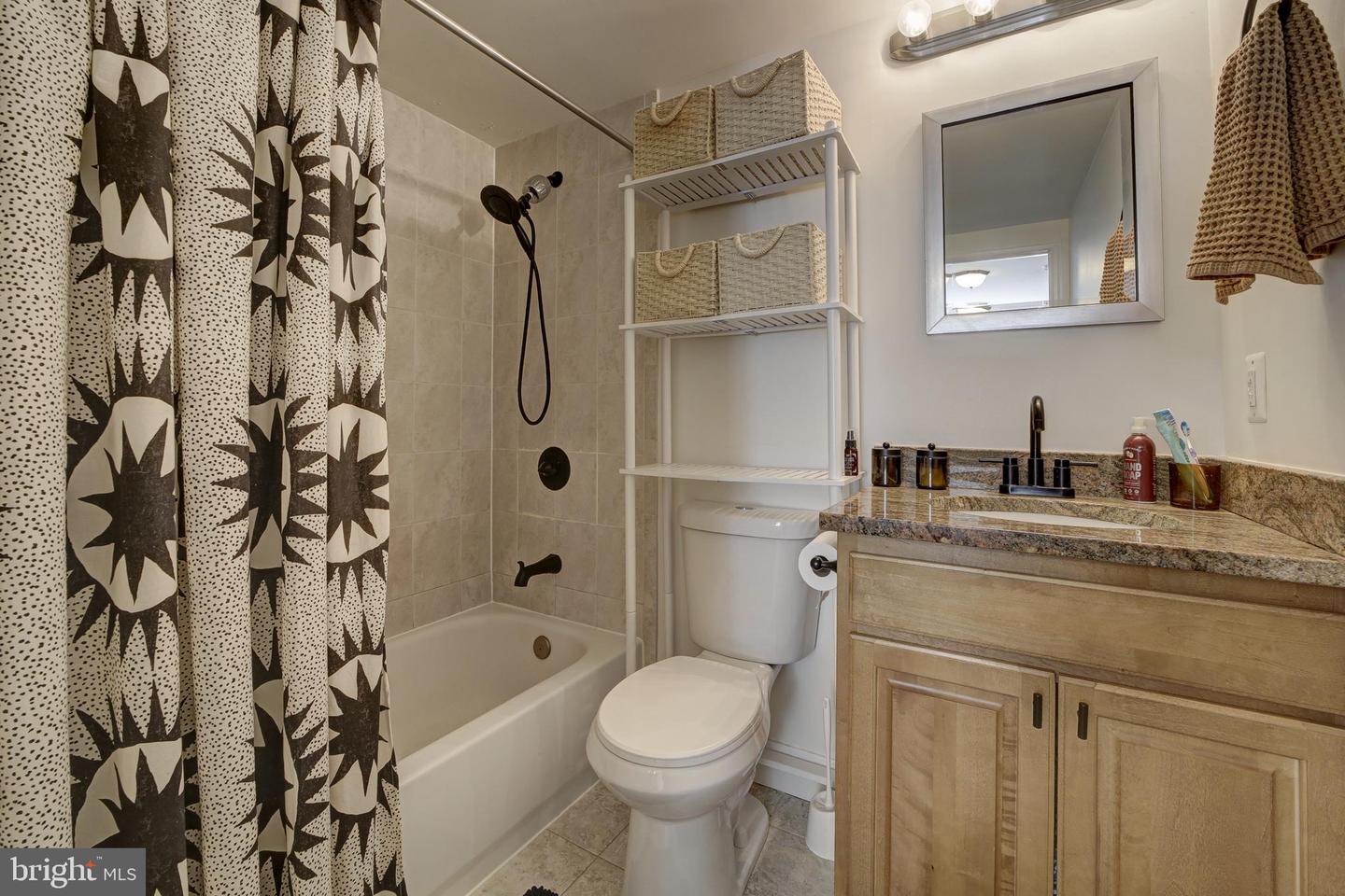 804 TAYLOR ST NW #201, WASHINGTON, District Of Columbia 20011, 2 Bedrooms Bedrooms, ,2 BathroomsBathrooms,Residential,For sale,804 TAYLOR ST NW #201,DCDC2244000 MLS # DCDC2244000