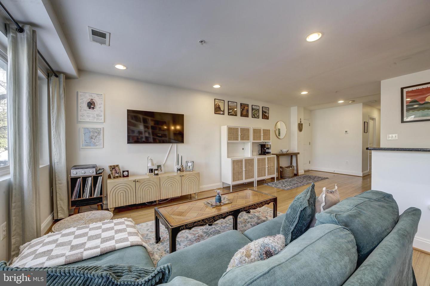 804 TAYLOR ST NW #201, WASHINGTON, District Of Columbia 20011, 2 Bedrooms Bedrooms, ,2 BathroomsBathrooms,Residential,For sale,804 TAYLOR ST NW #201,DCDC2244000 MLS # DCDC2244000