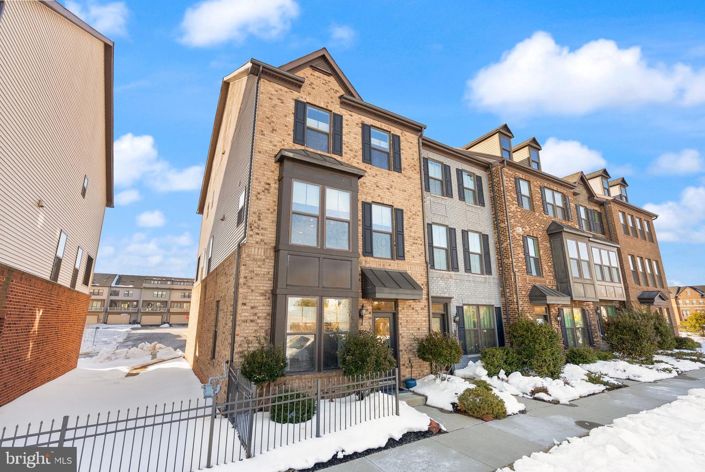 22438 MORNING SHADE TER, ASHBURN, Virginia 20148, 4 Bedrooms Bedrooms, ,3 BathroomsBathrooms,Residential,For sale,22438 MORNING SHADE TER,VALO2115002 MLS # VALO2115002