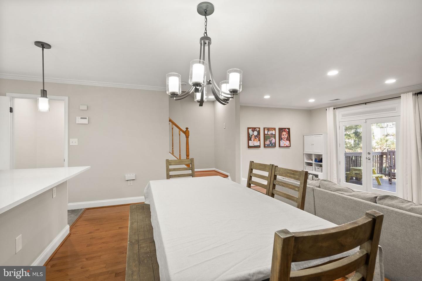 6066 HEATHERWOOD DR, ALEXANDRIA, Virginia 22310, 3 Bedrooms Bedrooms, ,3 BathroomsBathrooms,Residential,For sale,6066 HEATHERWOOD DR,VAFX2288412 MLS # VAFX2288412