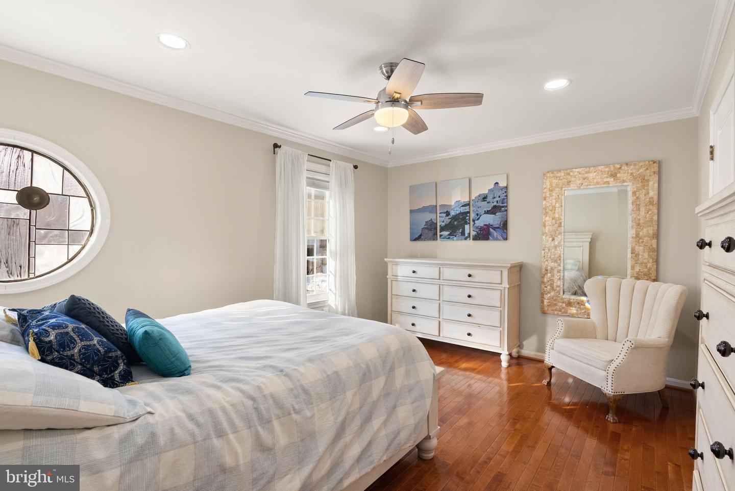 6066 HEATHERWOOD DR, ALEXANDRIA, Virginia 22310, 3 Bedrooms Bedrooms, ,3 BathroomsBathrooms,Residential,For sale,6066 HEATHERWOOD DR,VAFX2288412 MLS # VAFX2288412